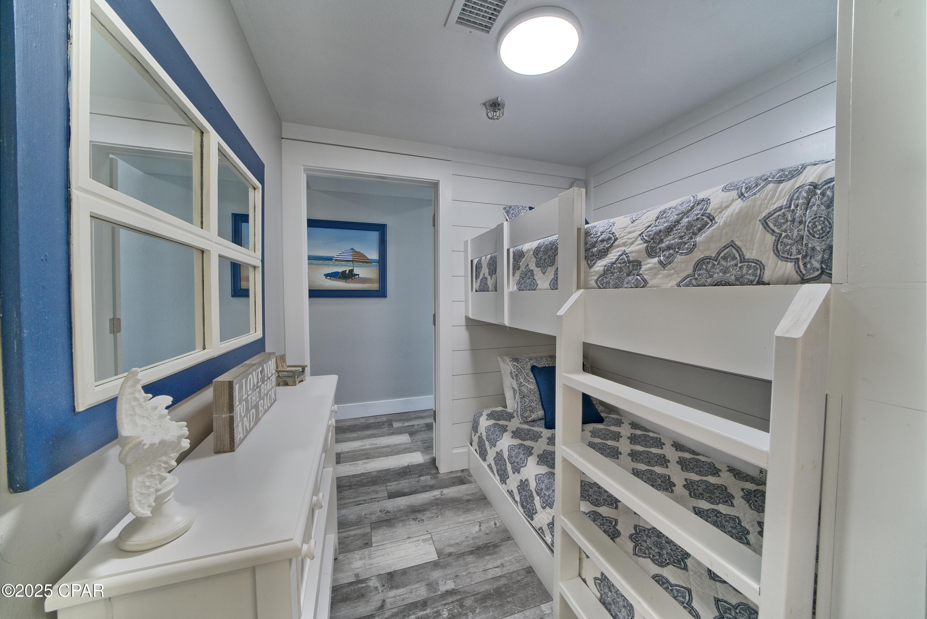 Image 14 For 9900 Thomas Drive 1402