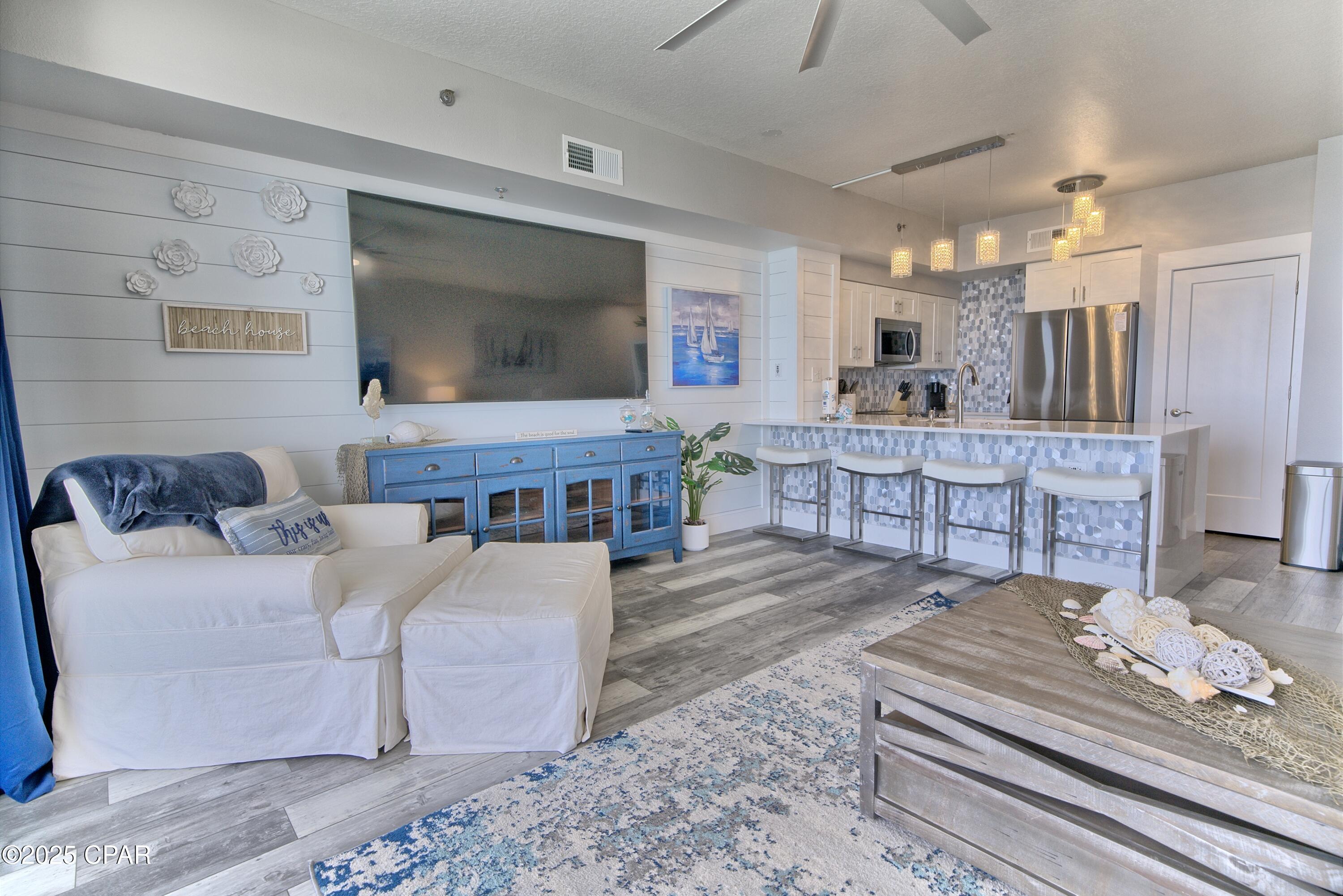 Image 5 For 9900 Thomas Drive 1402