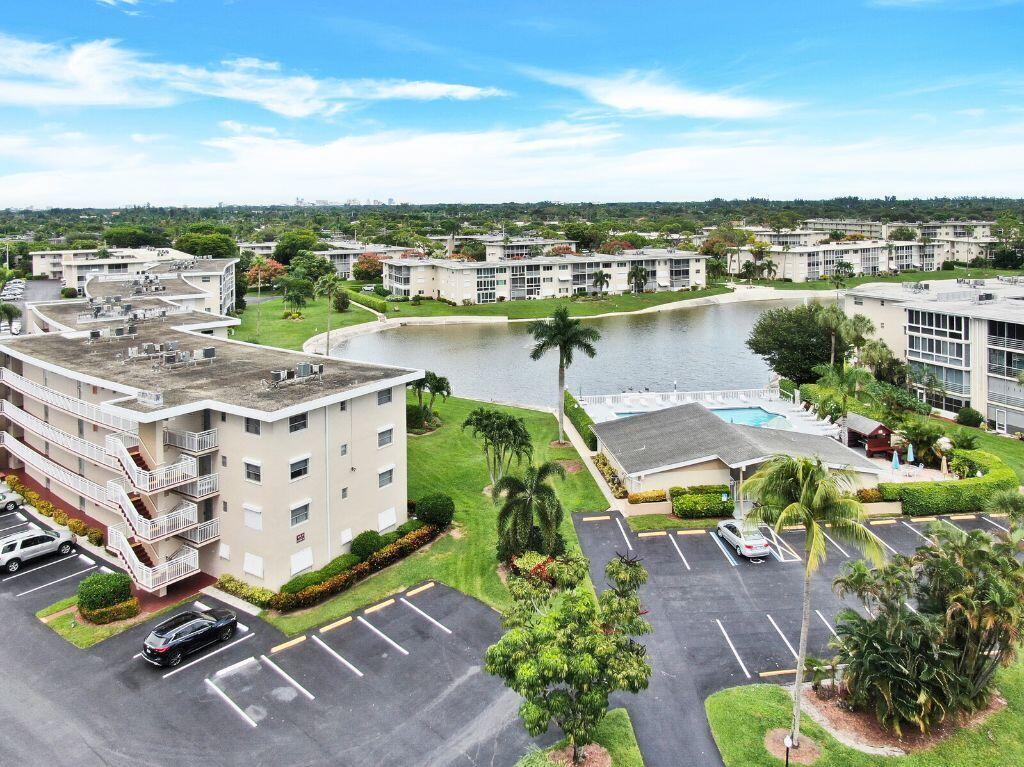 Lake Clarke Gardens Condo