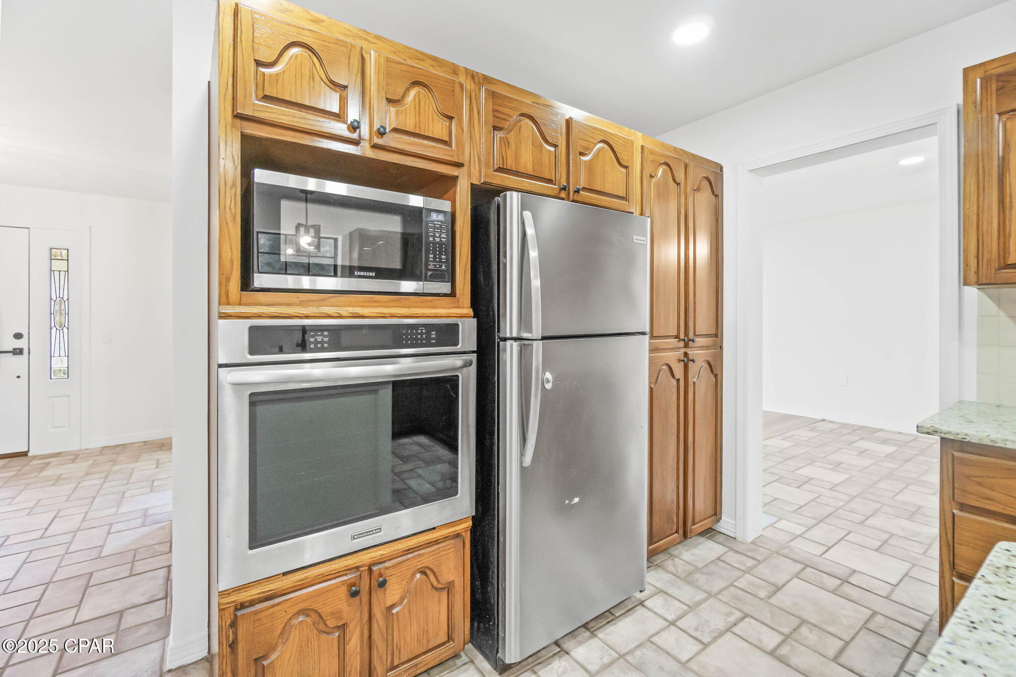 Image 19 For 1105 Timberlane Road