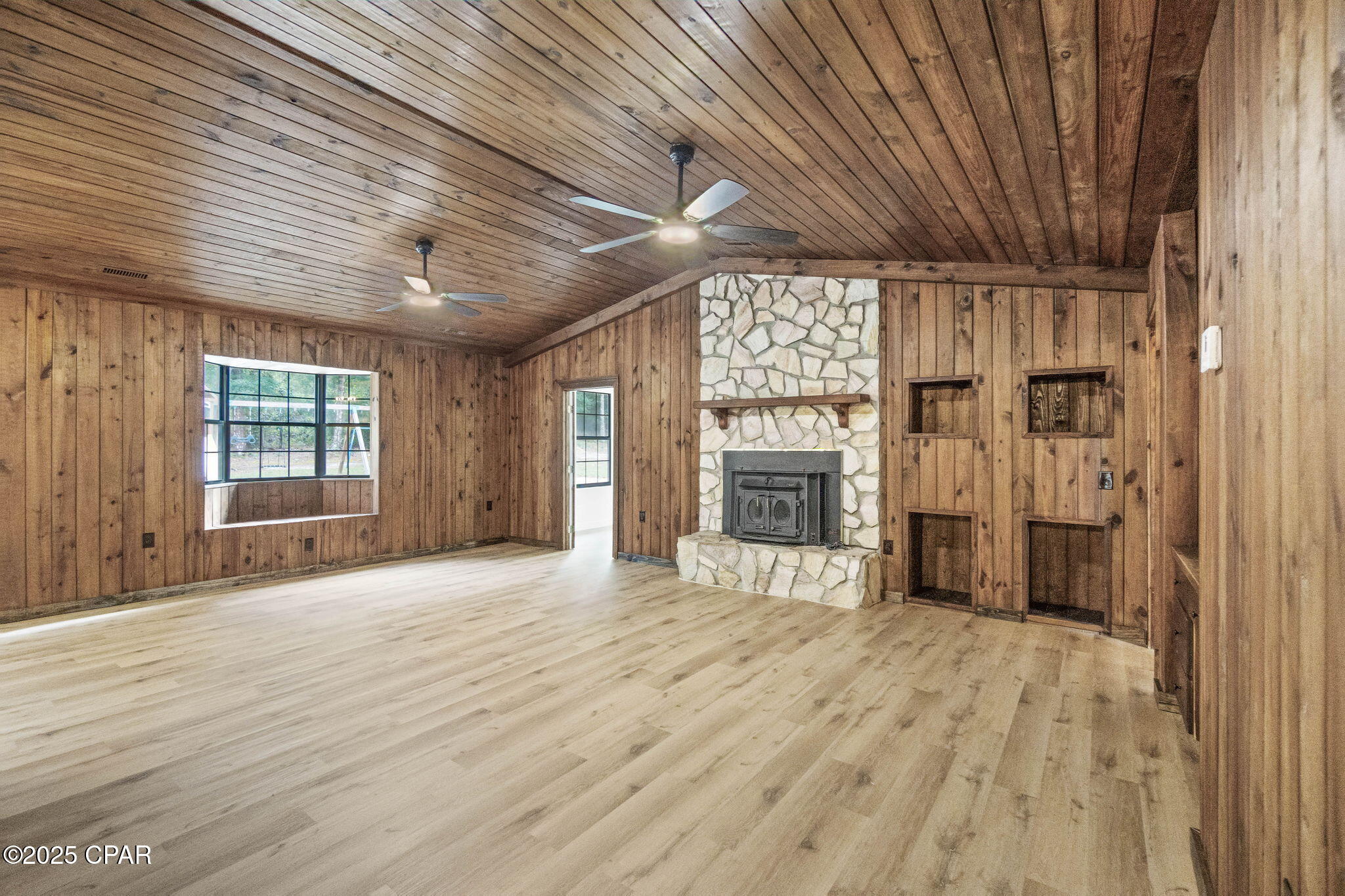 Image 22 For 1105 Timberlane Road