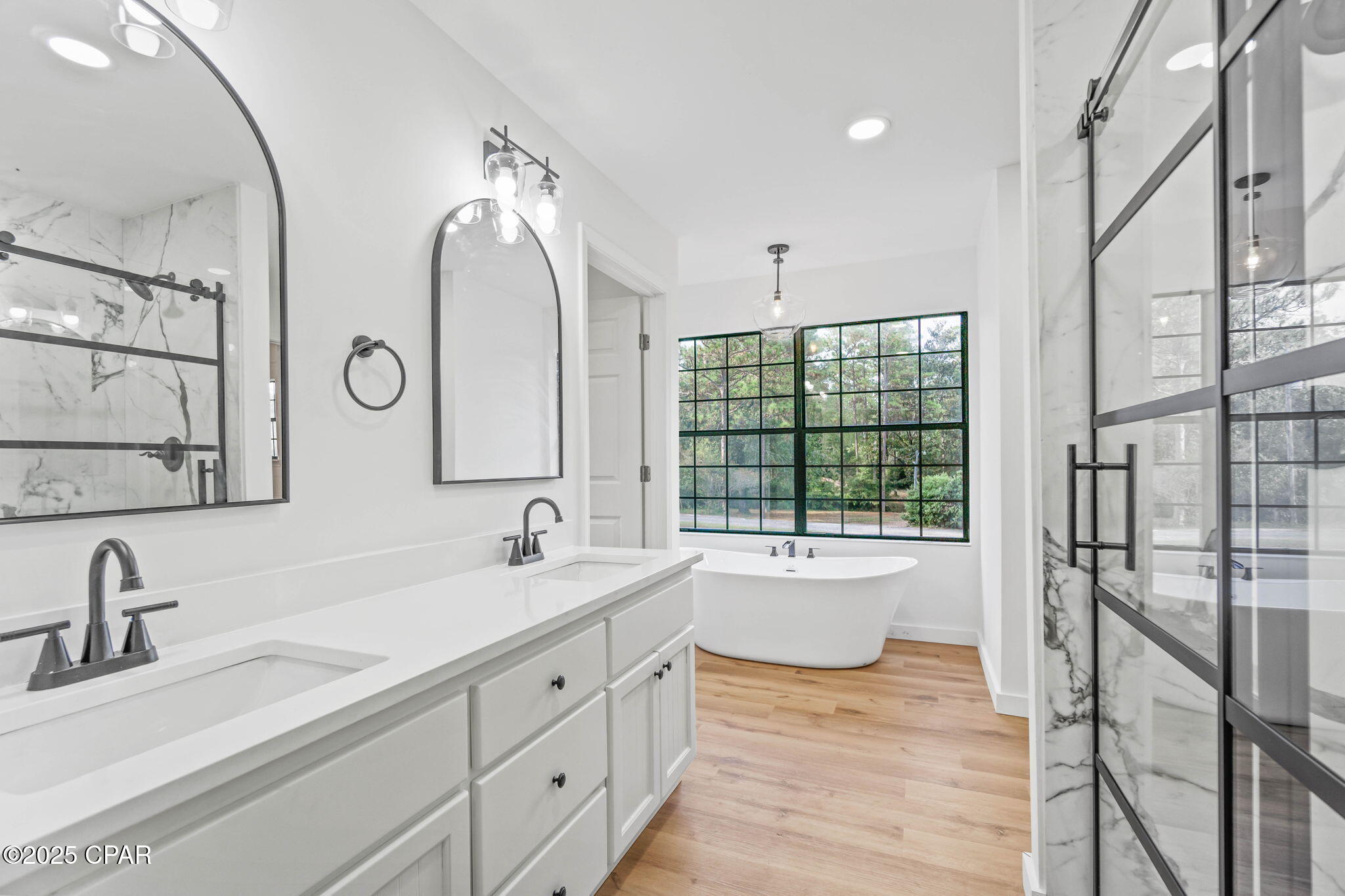 Image 6 For 1105 Timberlane Road