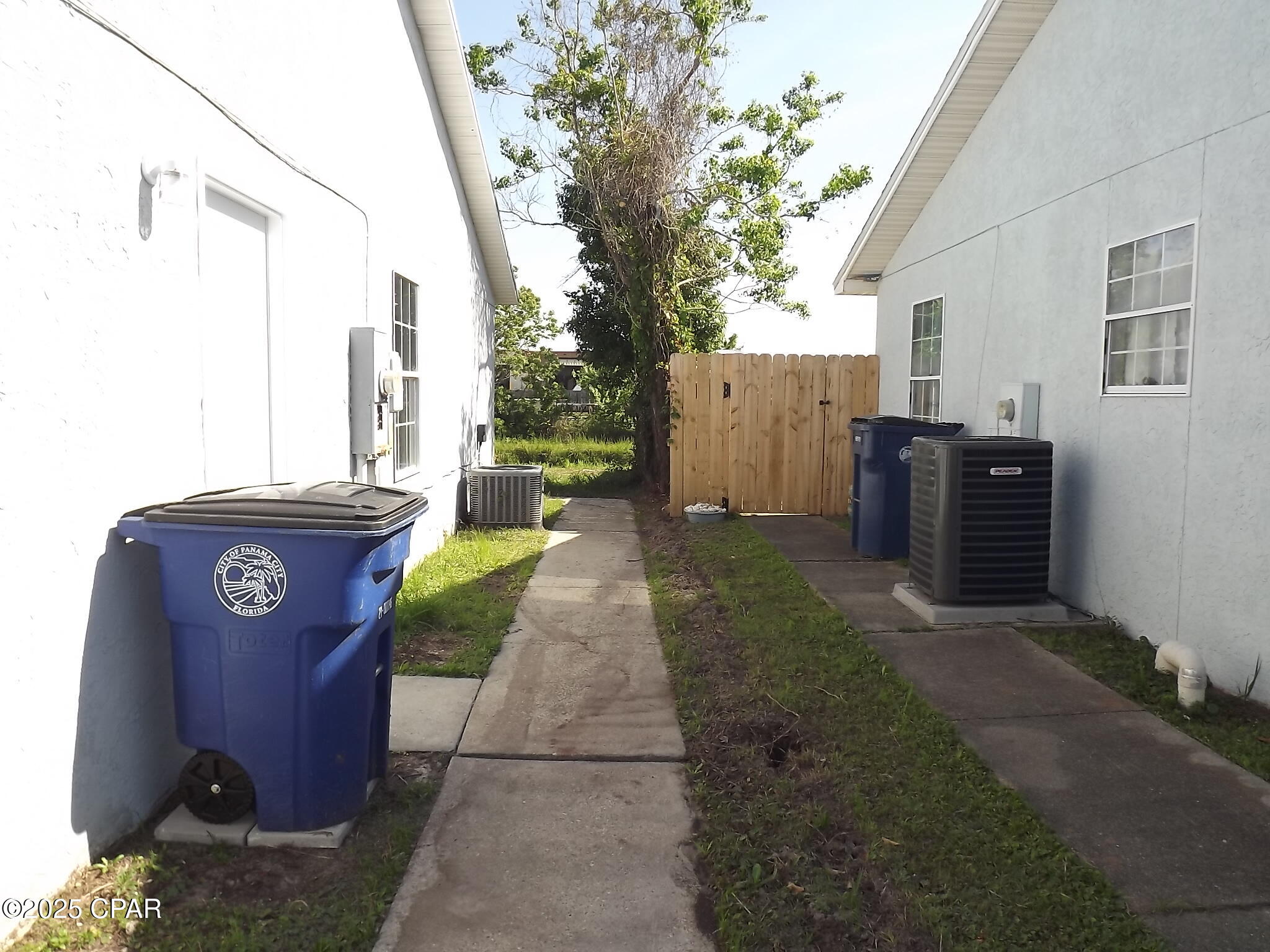 Image 4 For 2712 Oak Hammock Drive