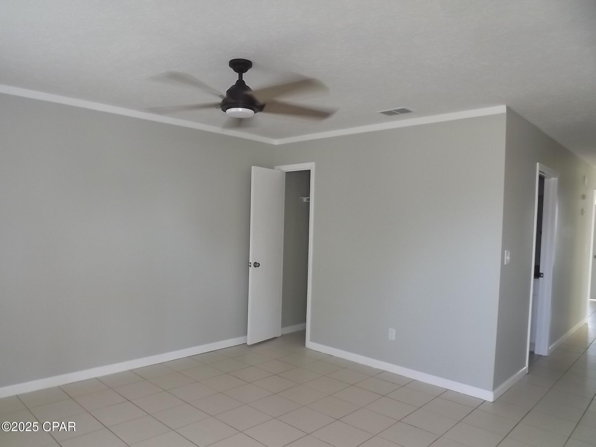 Image 5 For 2712 Oak Hammock Drive