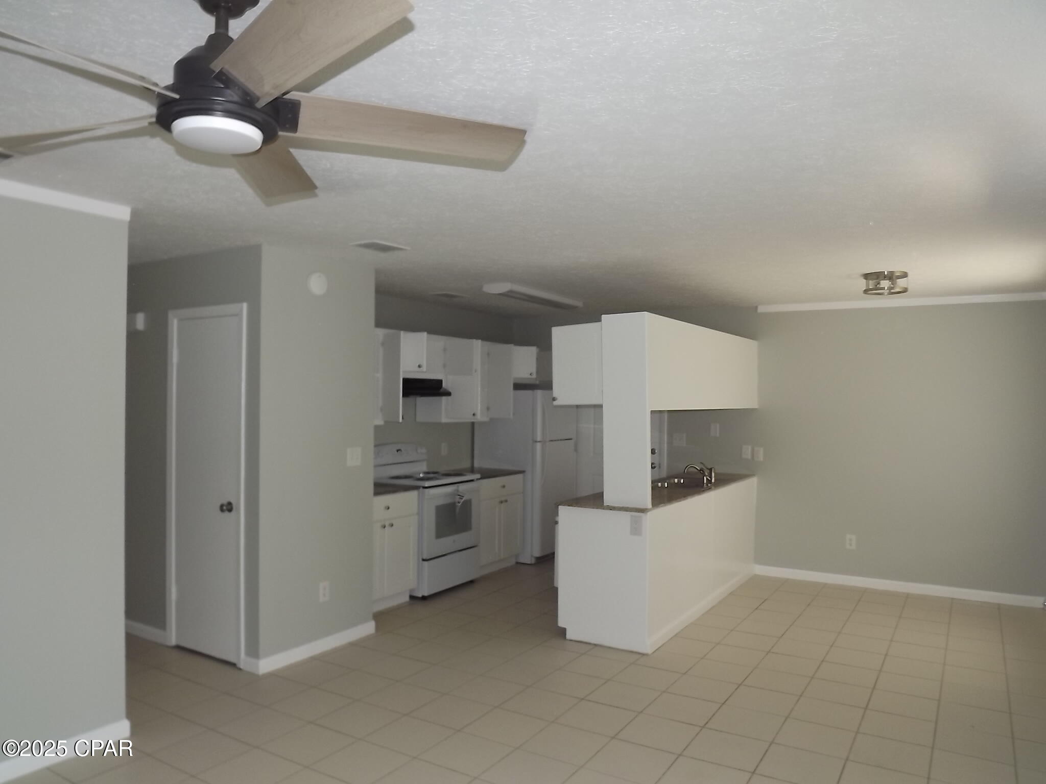 Image 7 For 2712 Oak Hammock Drive