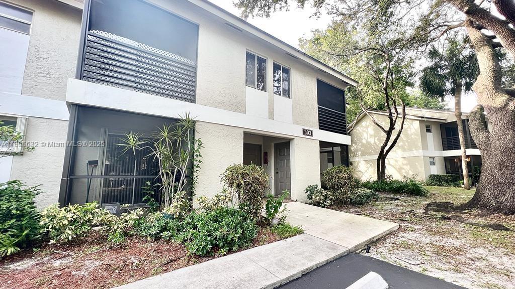 Gardens North Six Condo