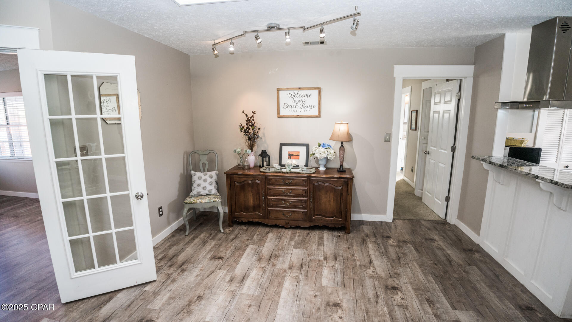 Image 10 For 3912 Long John Drive