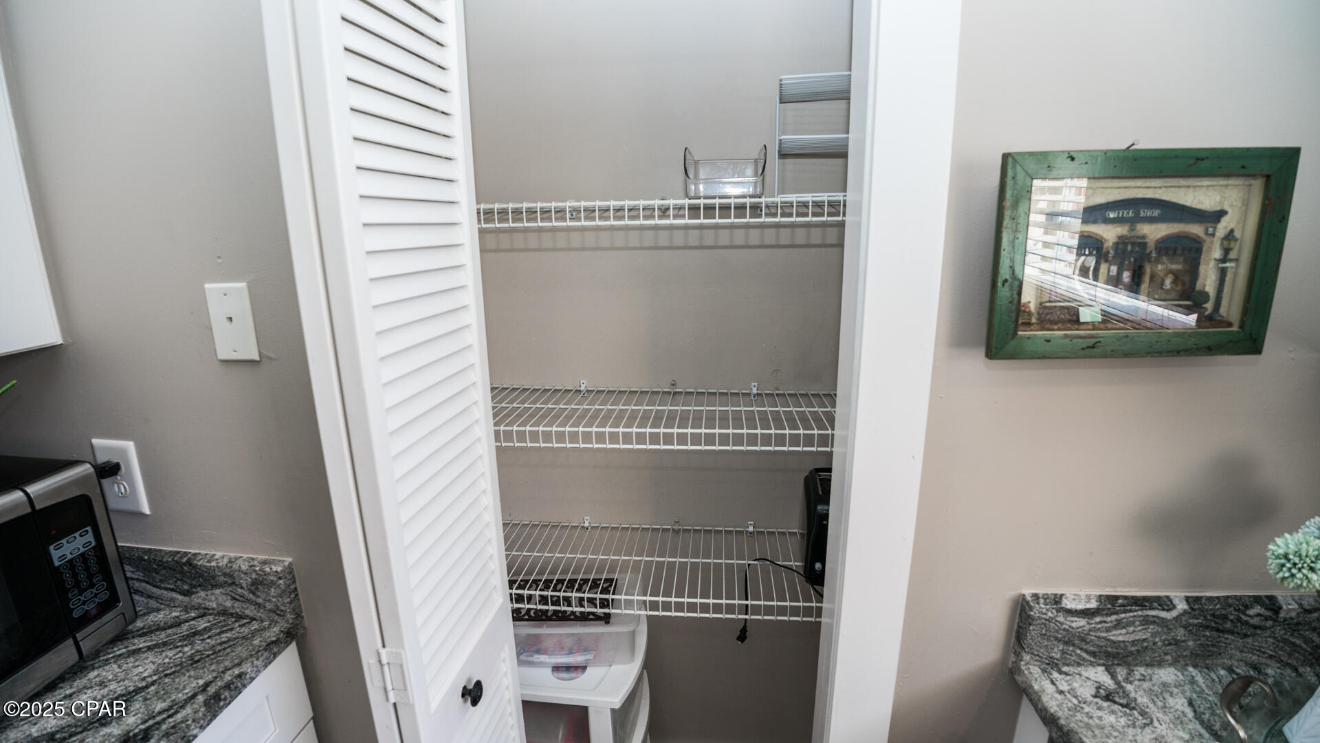 Image 17 For 3912 Long John Drive