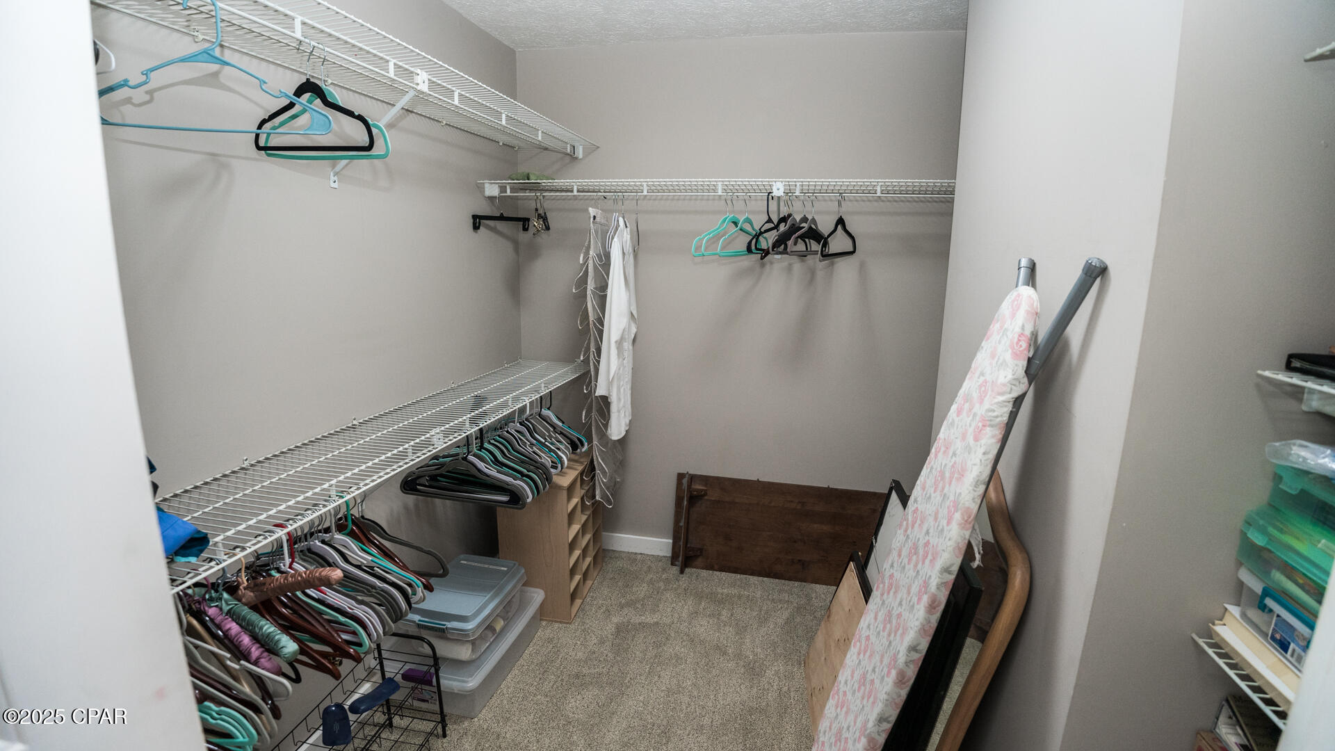 Image 24 For 3912 Long John Drive