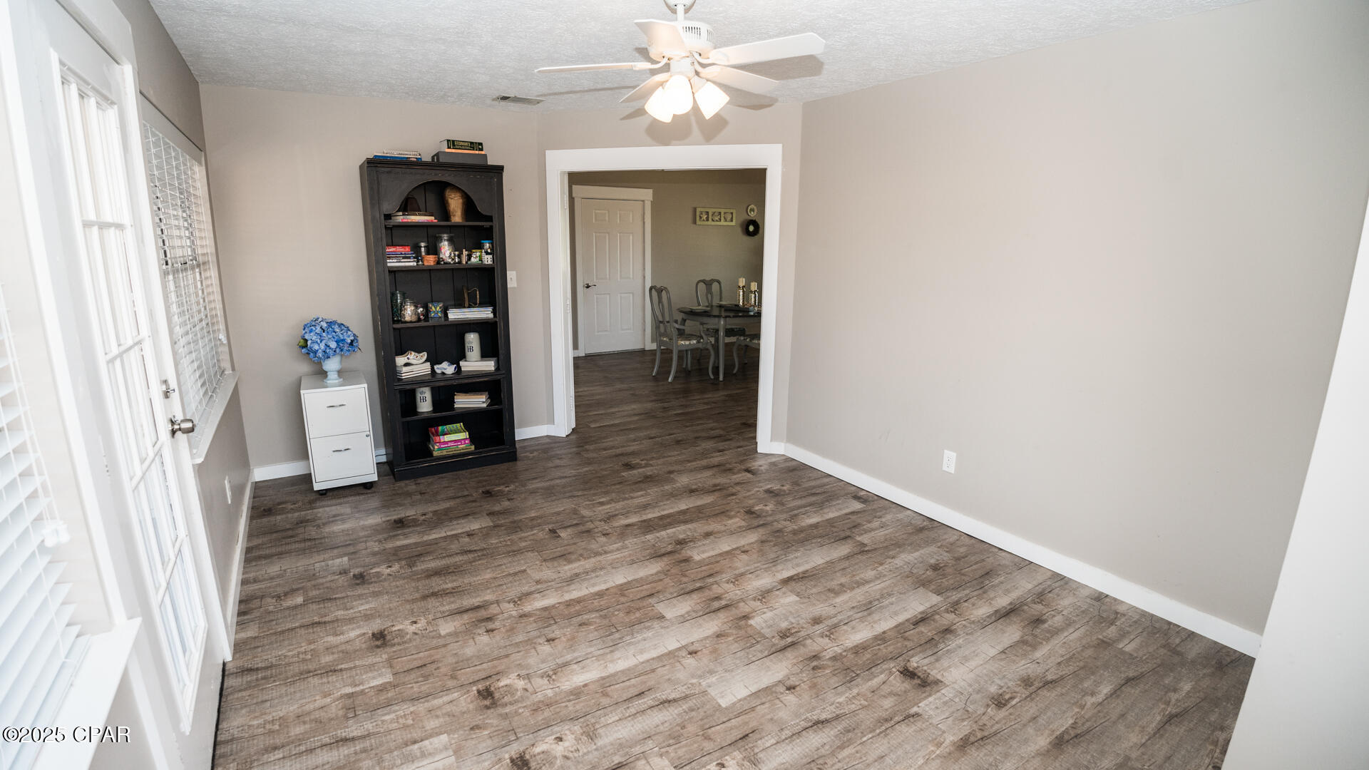 Image 28 For 3912 Long John Drive