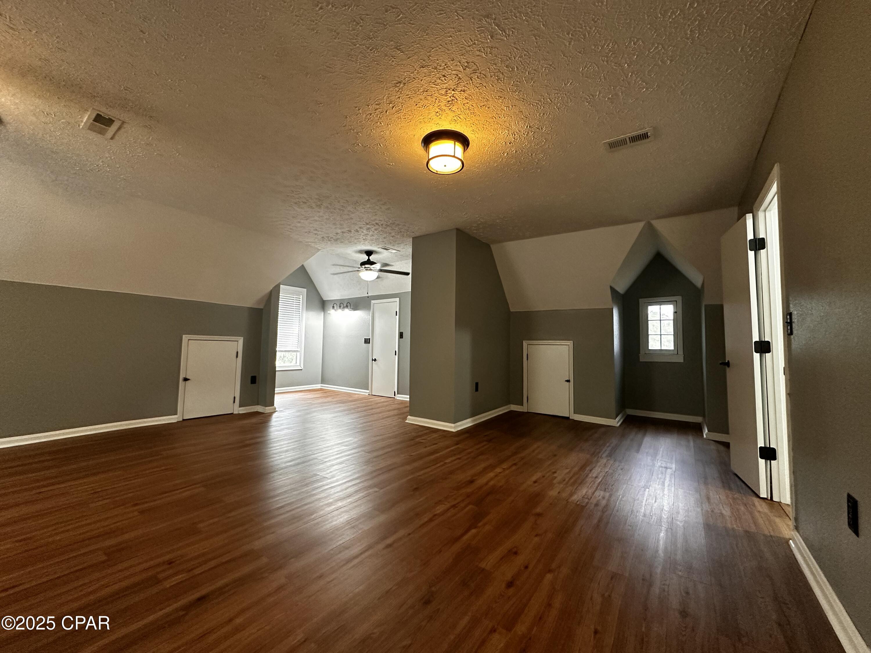 Image 42 For 2986 Daniels Street