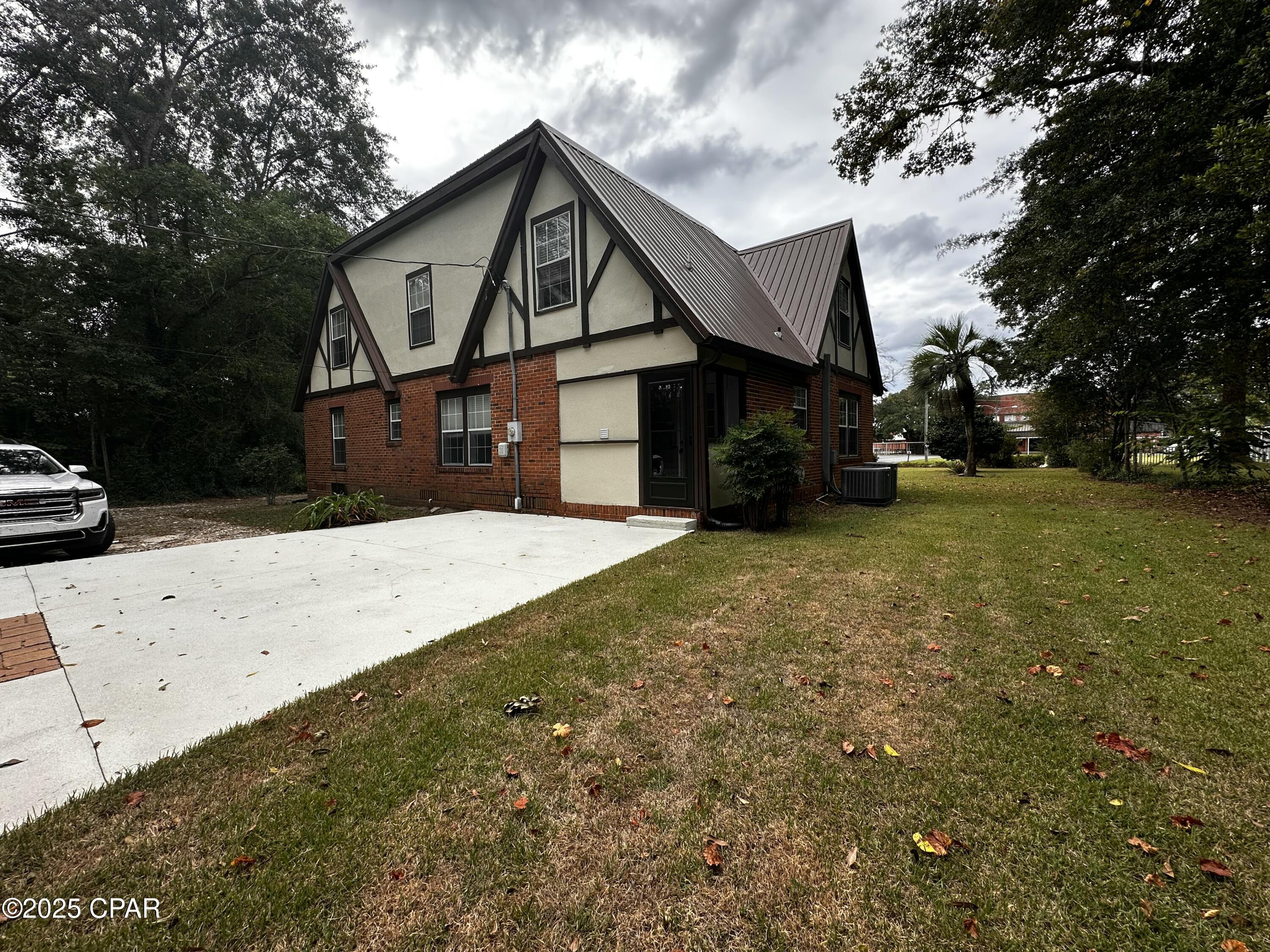 Image 6 For 2986 Daniels Street