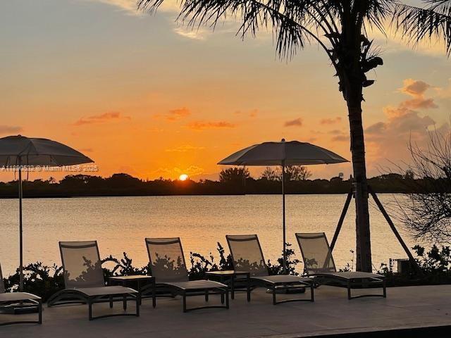 2560 South Ocean Boulevar