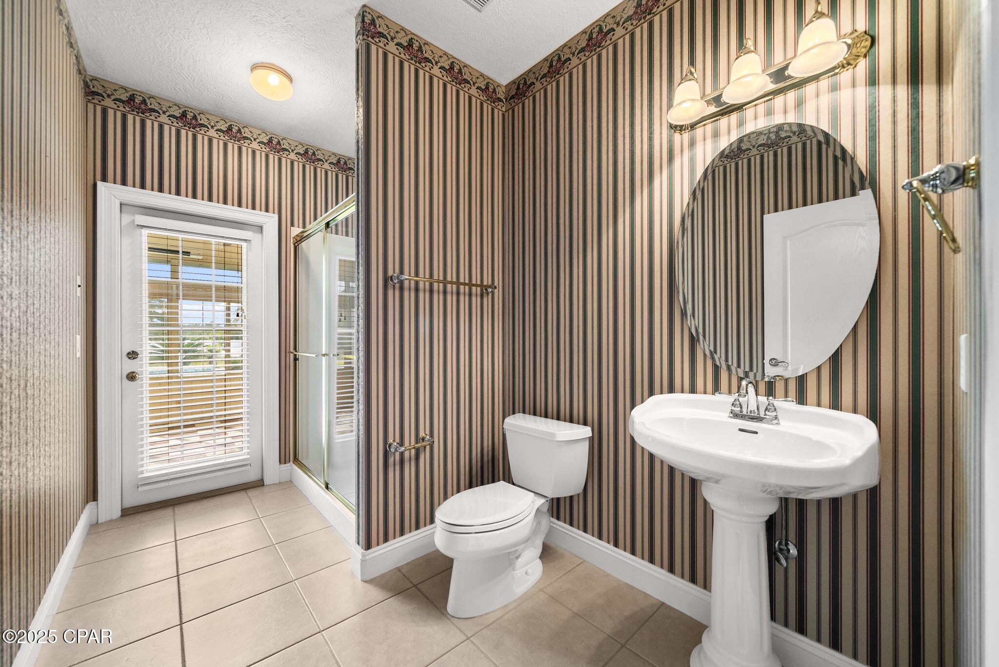 Listing photo id 25 for 6201 Highway 2311