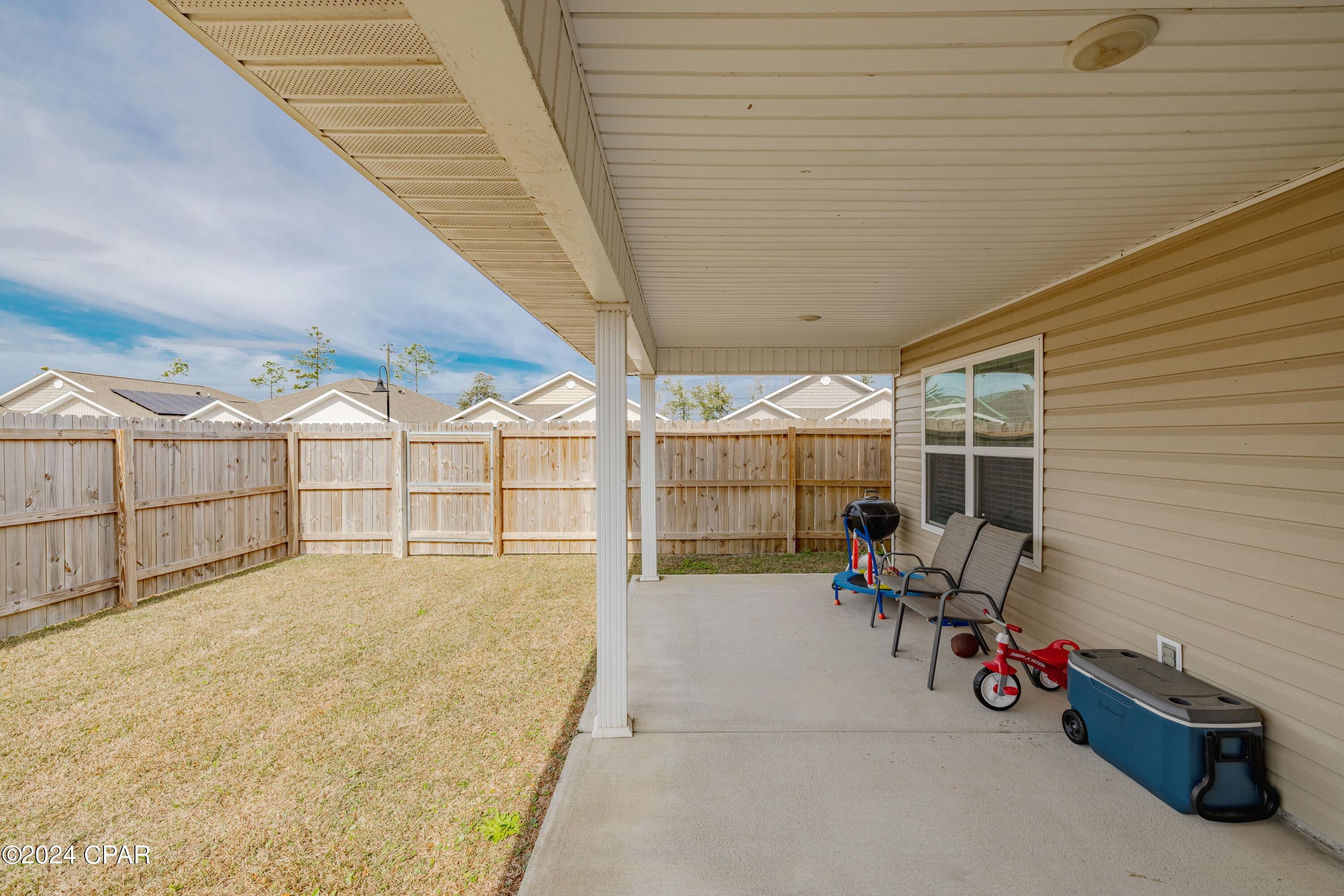 Image 32 For 100 Red Bay Road