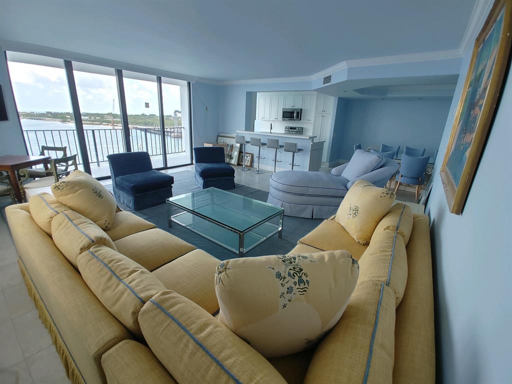 Portofino South Condo Est