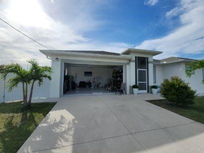 Homes for sale in Labelle, FL | 1045 N Naples St, Labelle, FL 33935 | MLS# F10530251