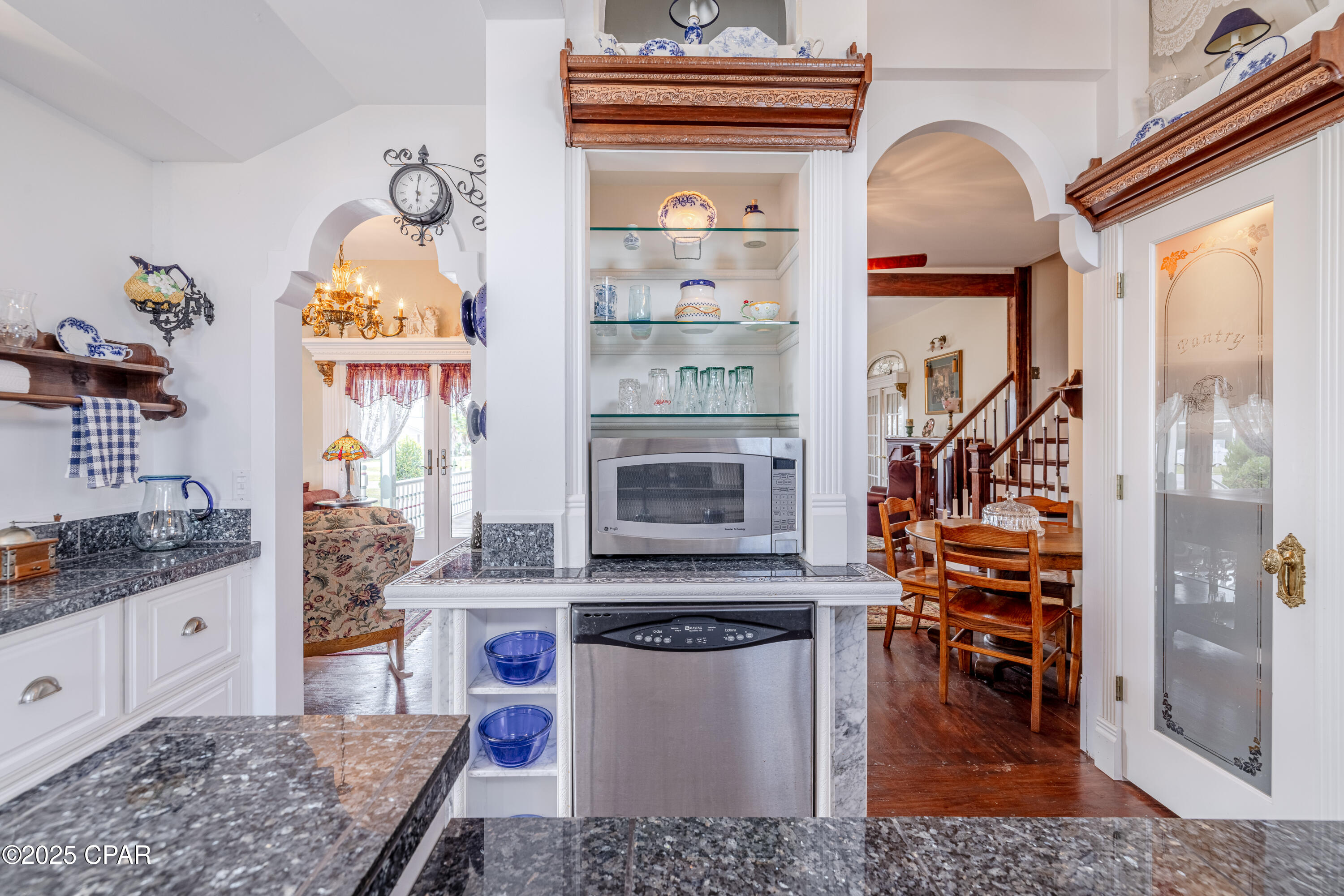 Image 16 For 21902 Sunnyside Lane