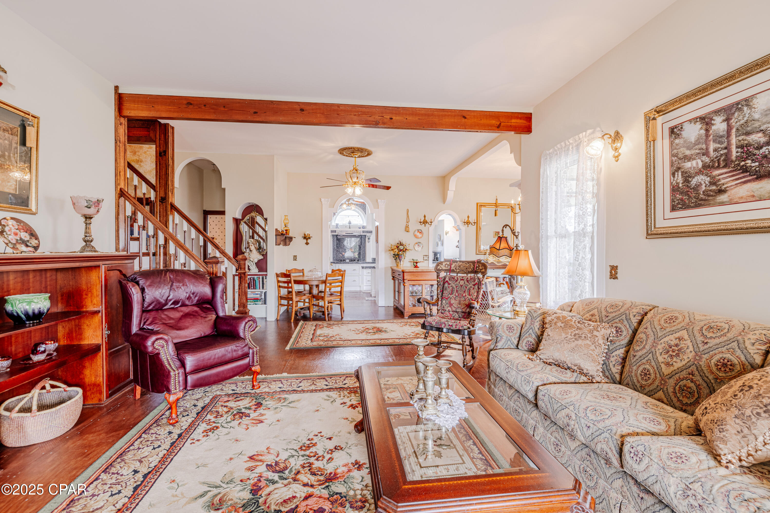 Image 6 For 21902 Sunnyside Lane