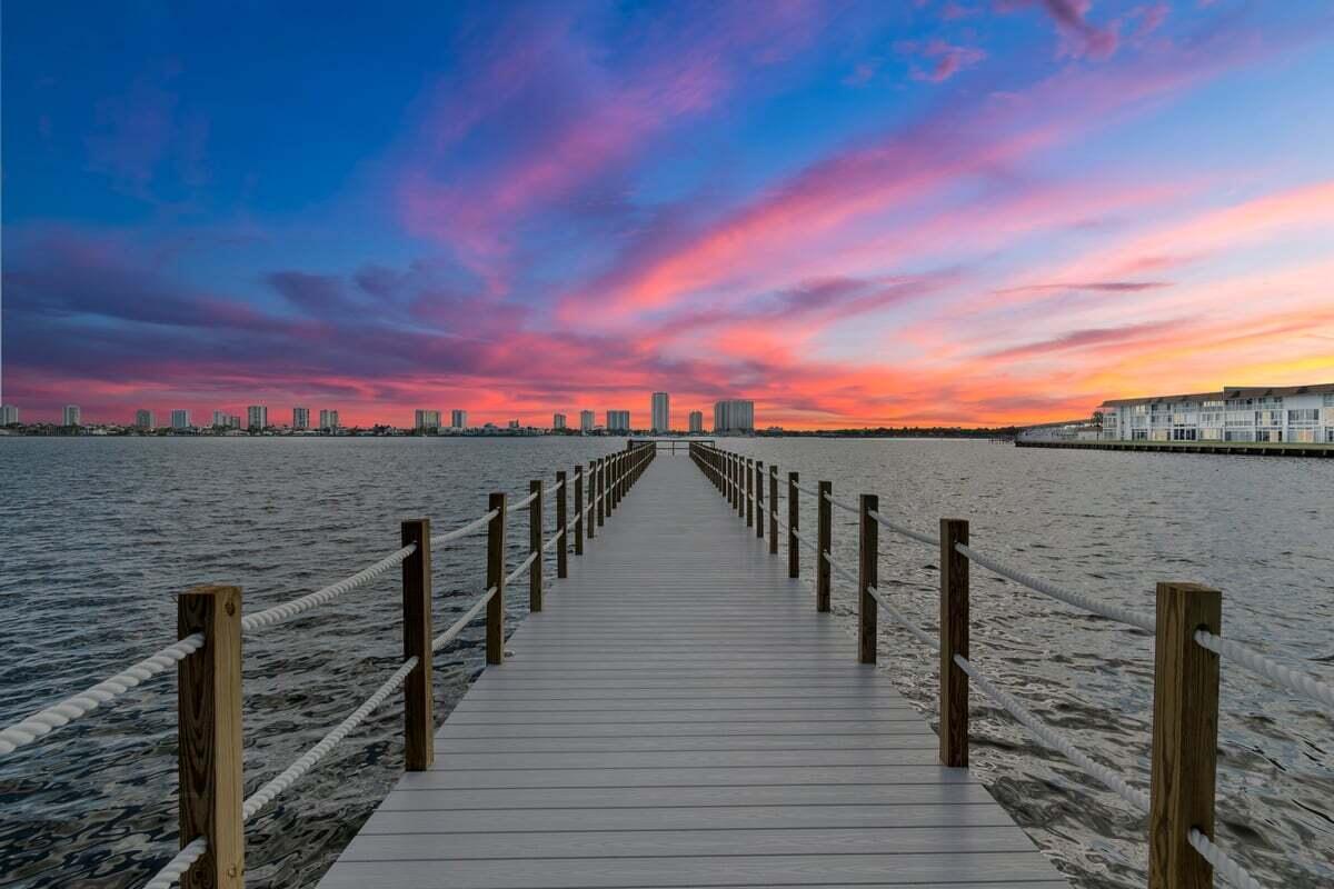 Lake Harbor Cove Condo