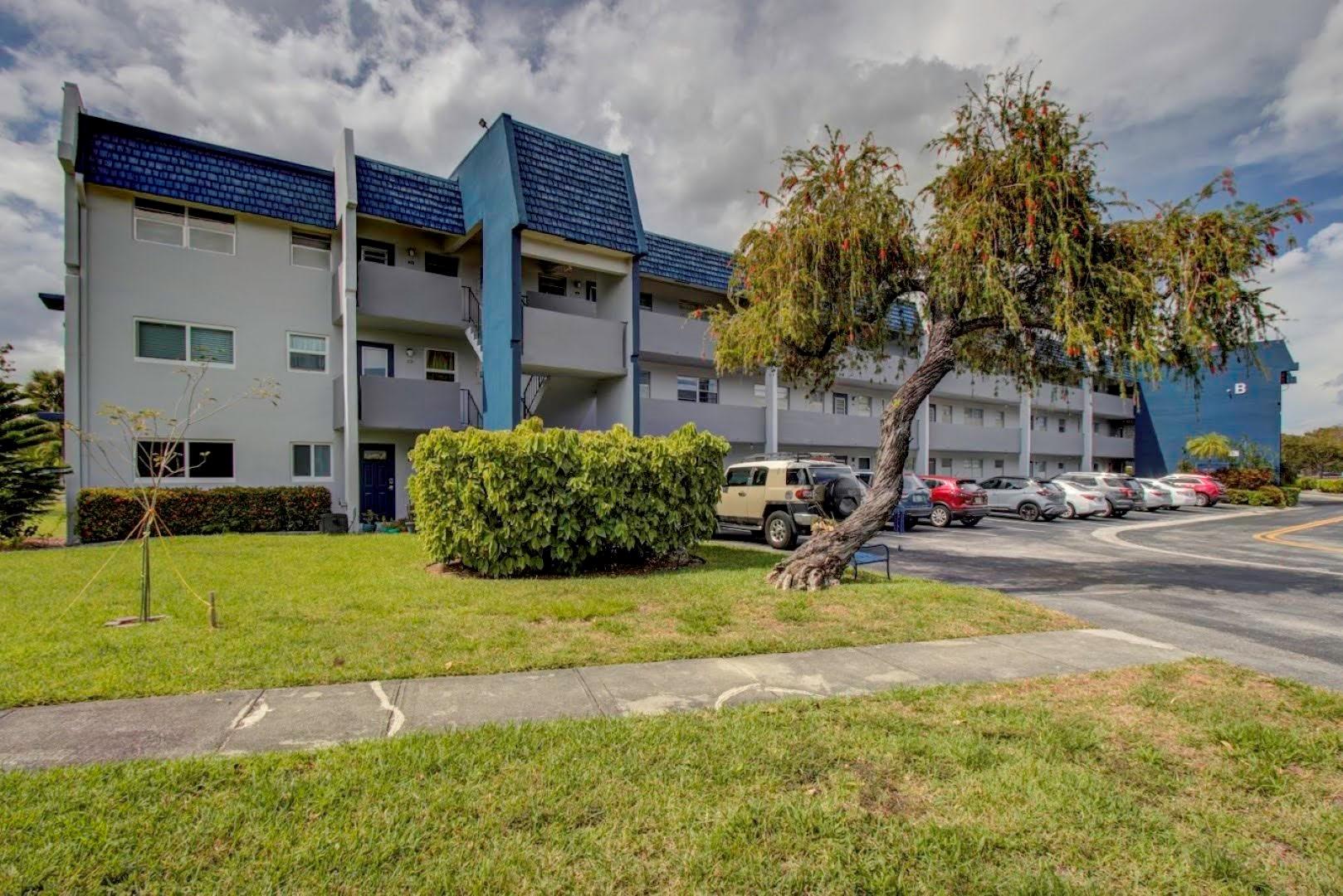 Homes for sale in Margate, FL | 7867 Golf Circle Dr #108, Margate, FL 33063 | MLS# F10530222