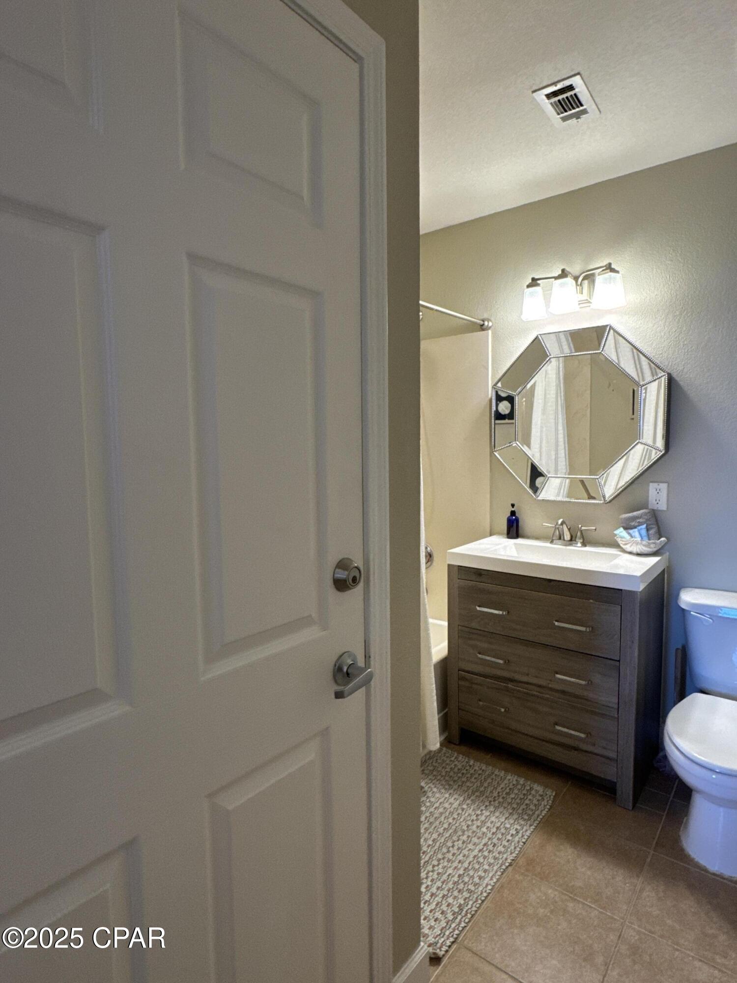 Image 18 For 16819 Front Beach Road 1807