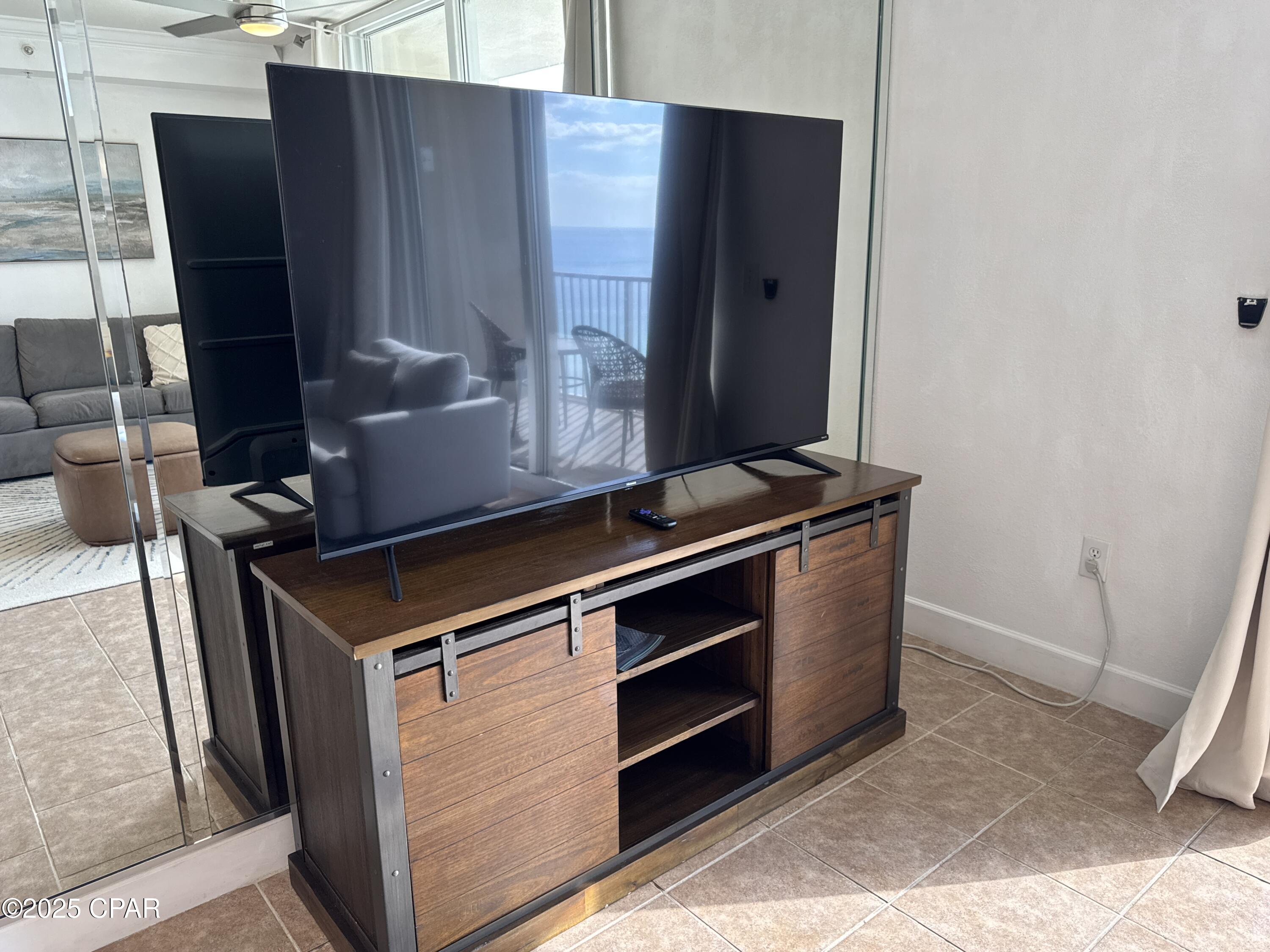 Image 8 For 16819 Front Beach Road 1807