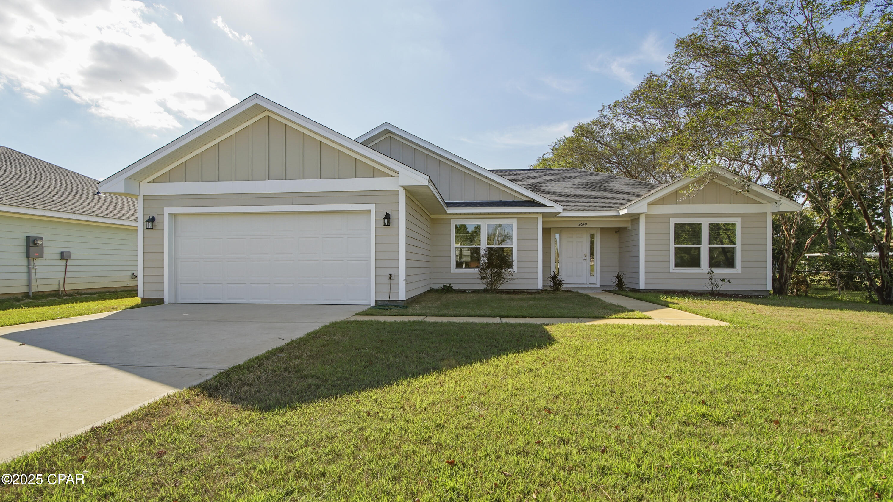 Image 1 For 2649 Amelia Avenue