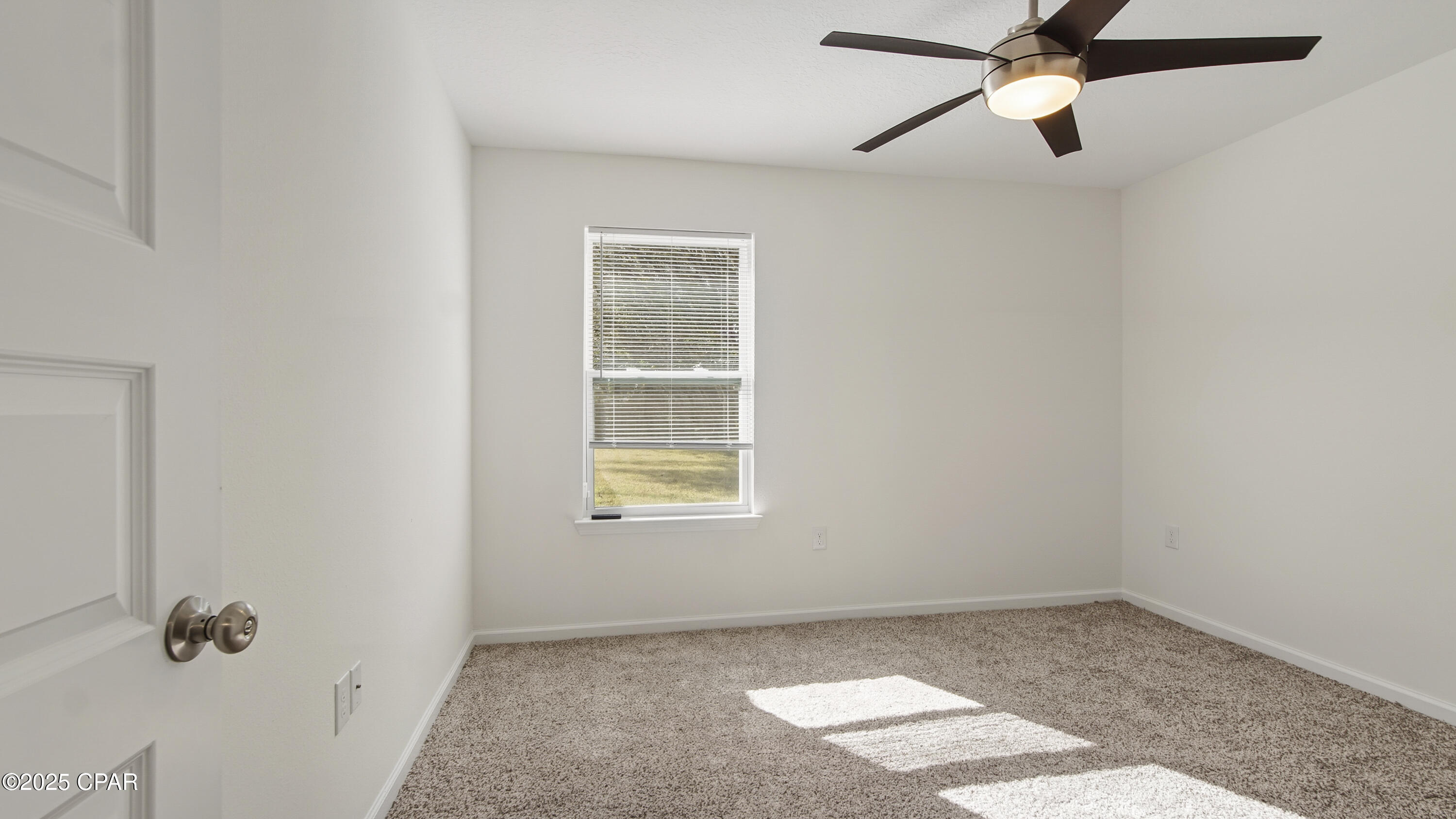 Image 10 For 2649 Amelia Avenue