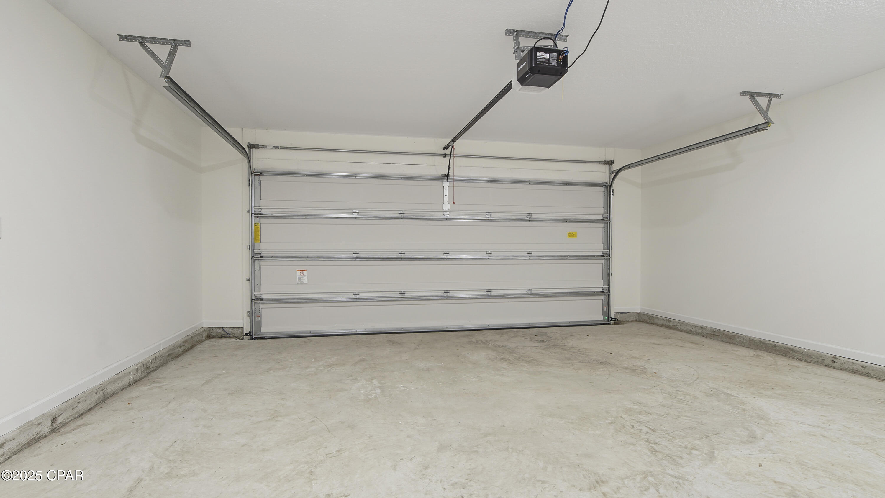 Image 15 For 2649 Amelia Avenue