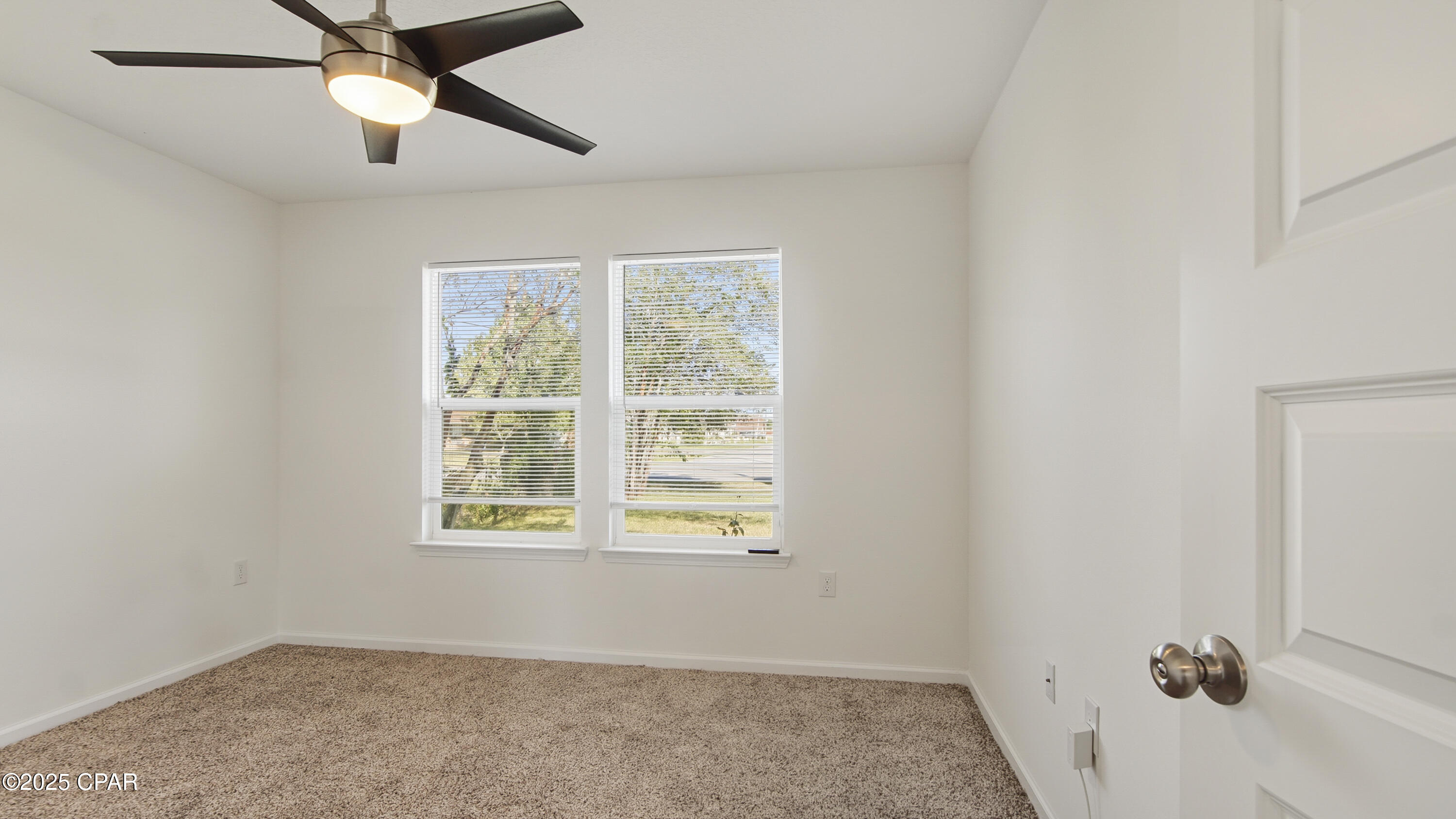 Image 8 For 2649 Amelia Avenue