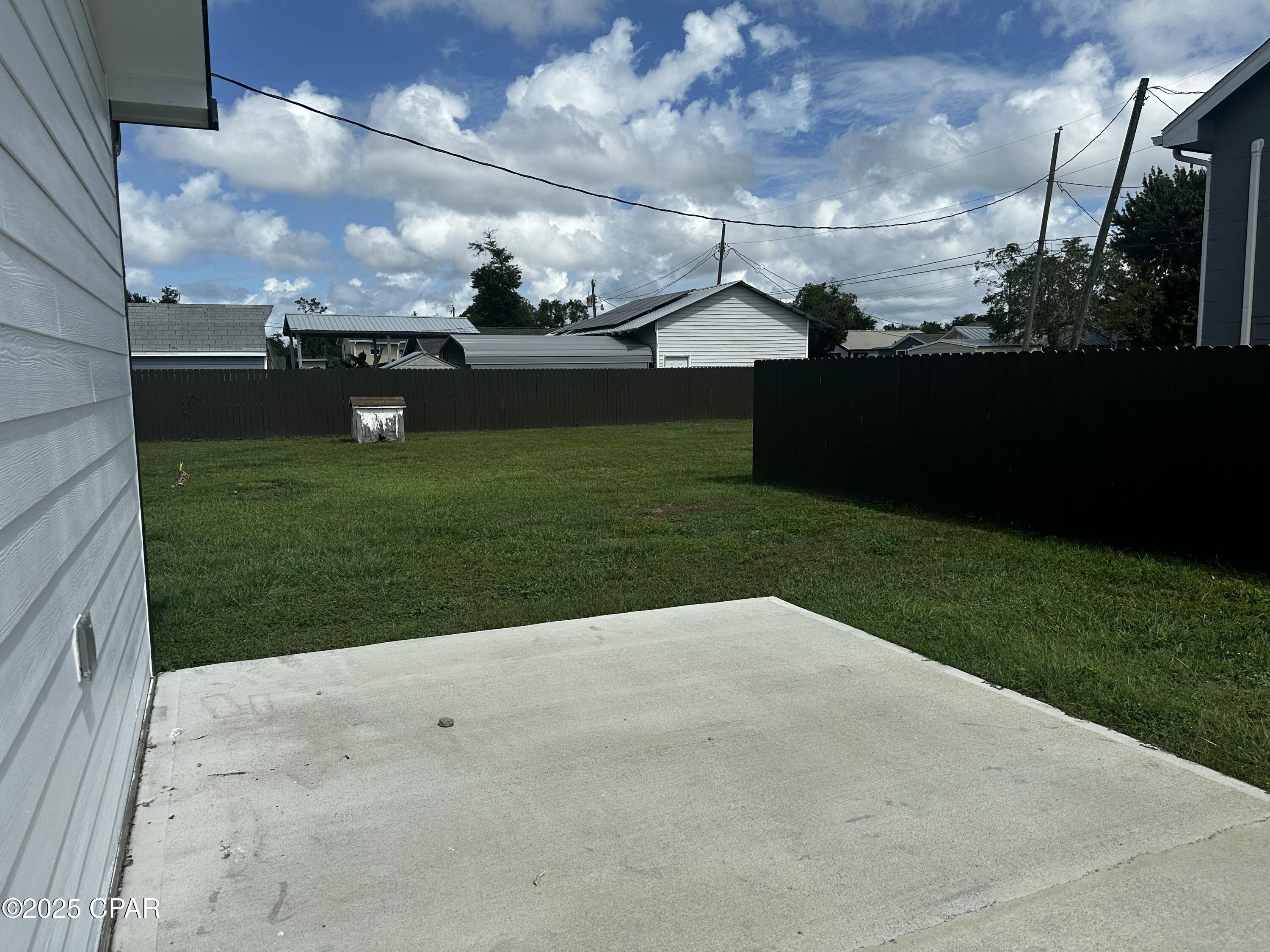 Image 10 For 1122 Oak Avenue