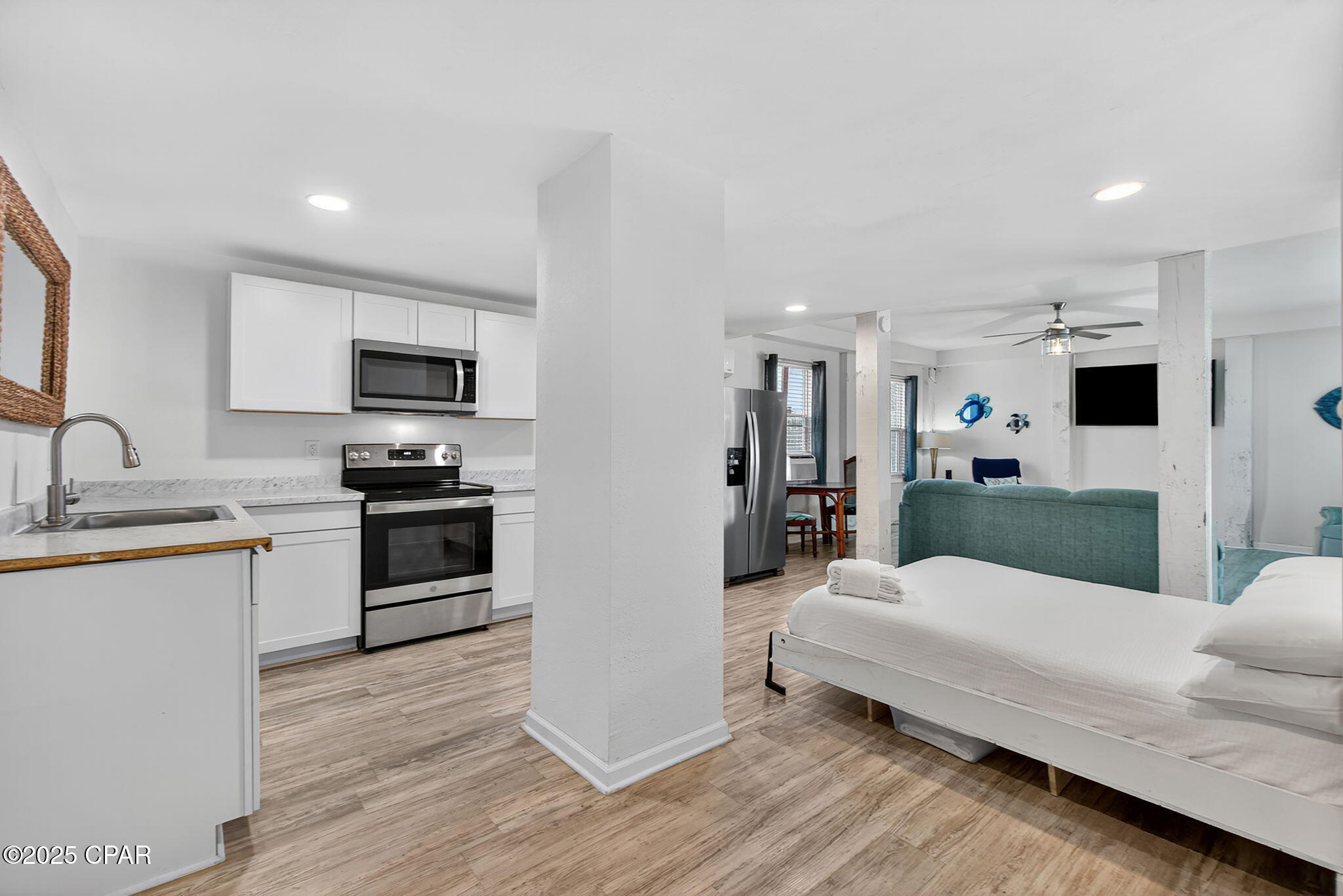 Image 6 For 3820 Treasure Circle