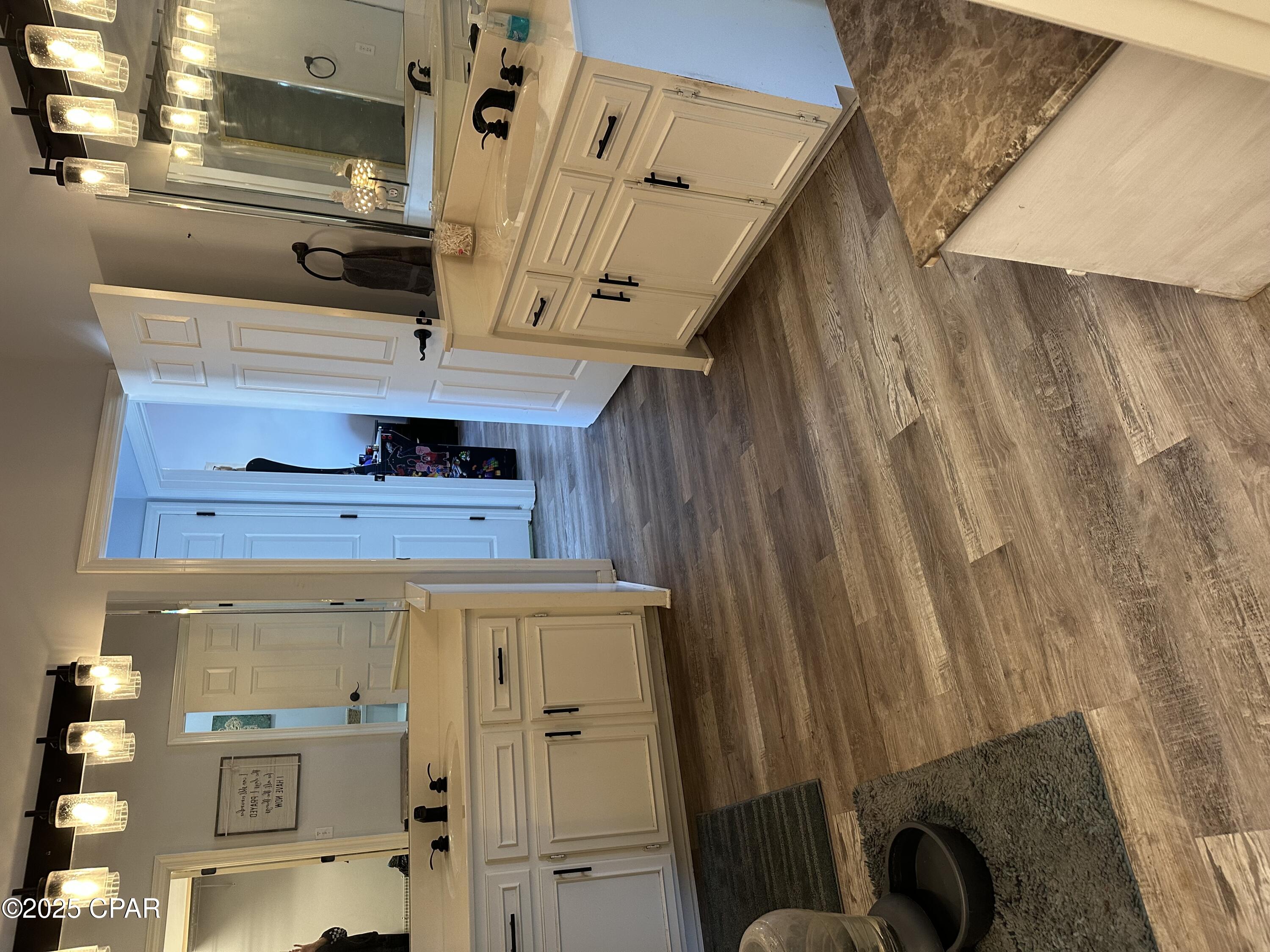 Image 13 For 820 Dolphin Drive