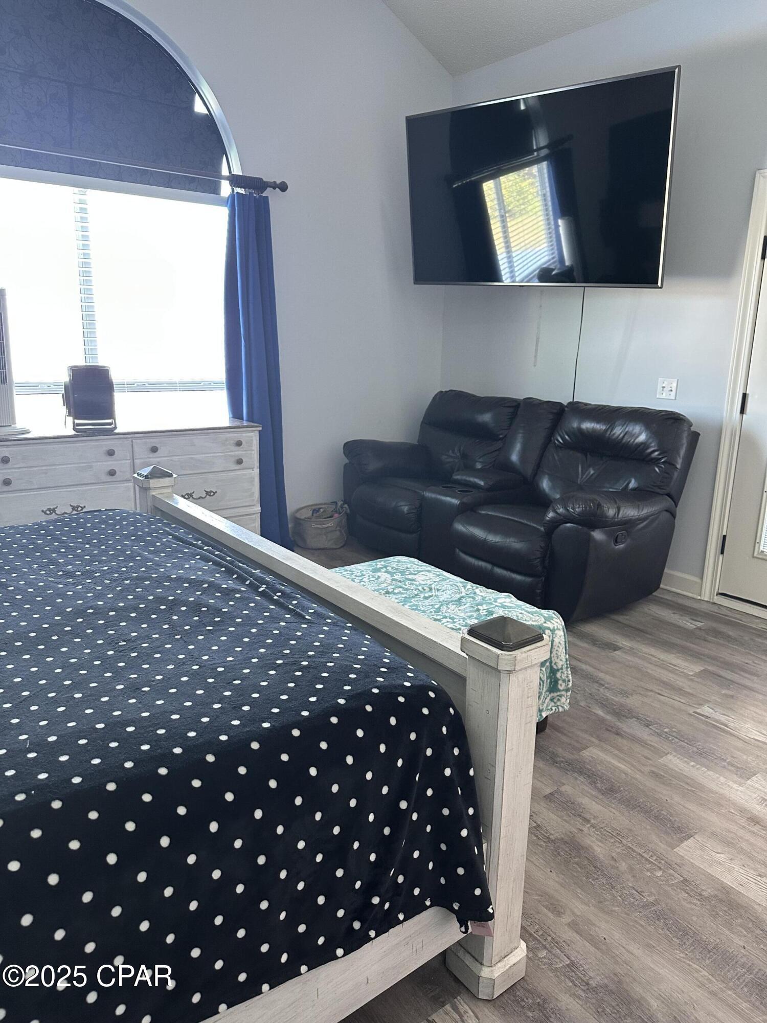 Image 14 For 820 Dolphin Drive