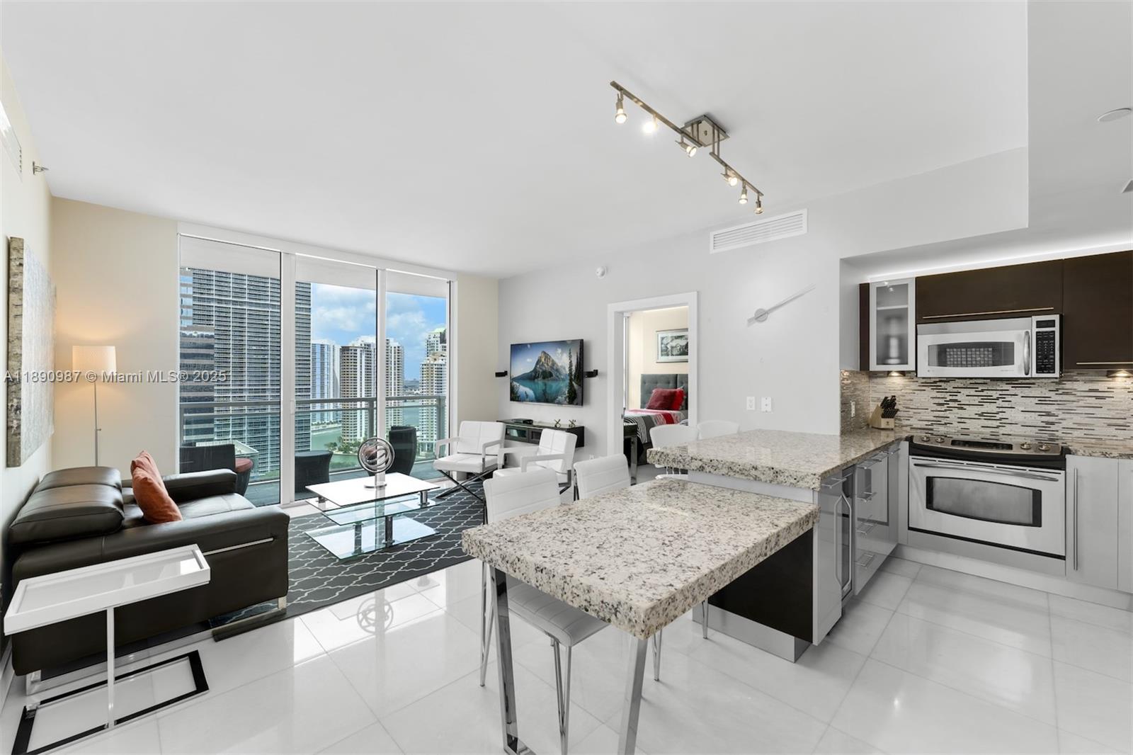 The Plaza 851 Brickell Co