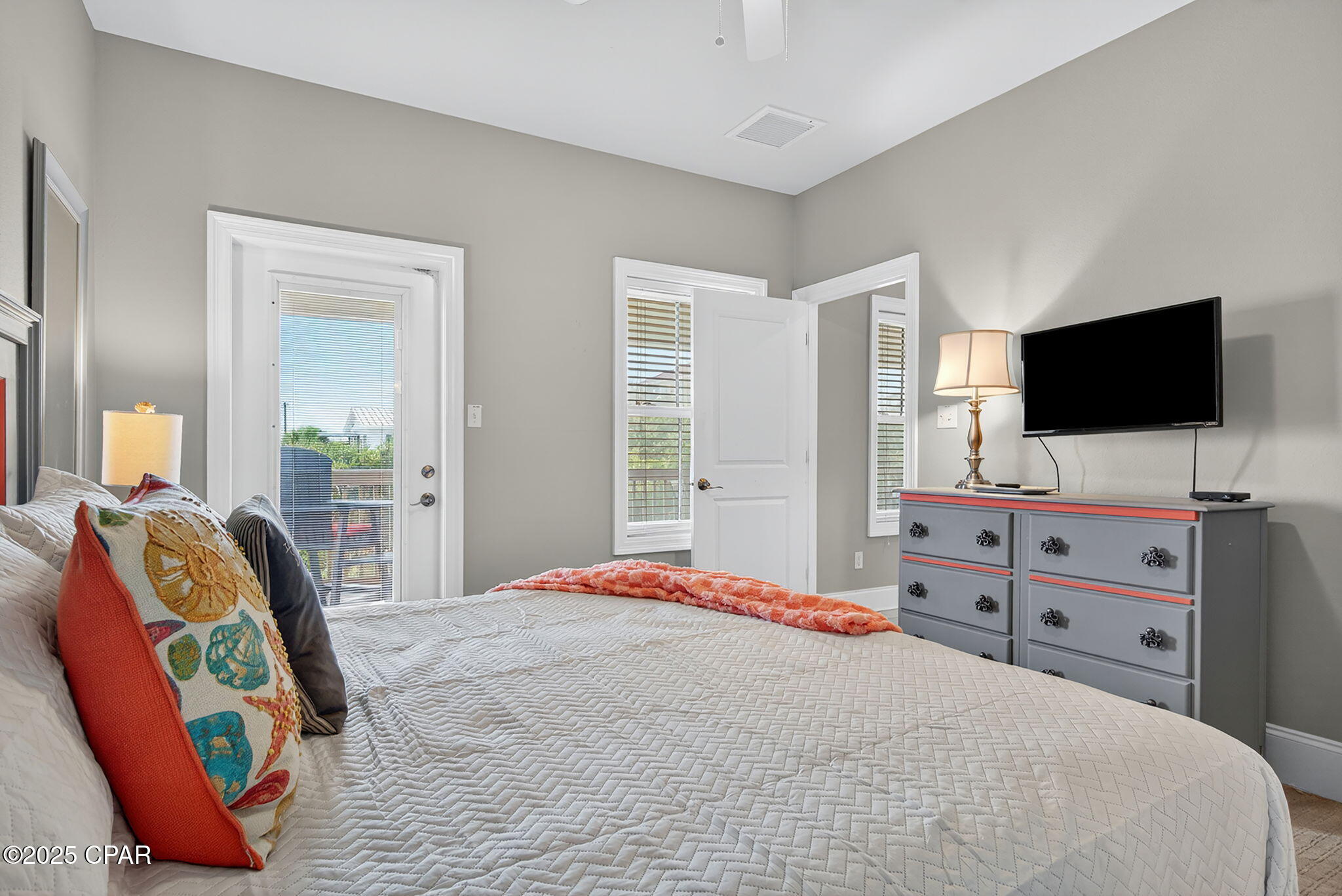 Image 31 For 1024 Gulf Beach Drive