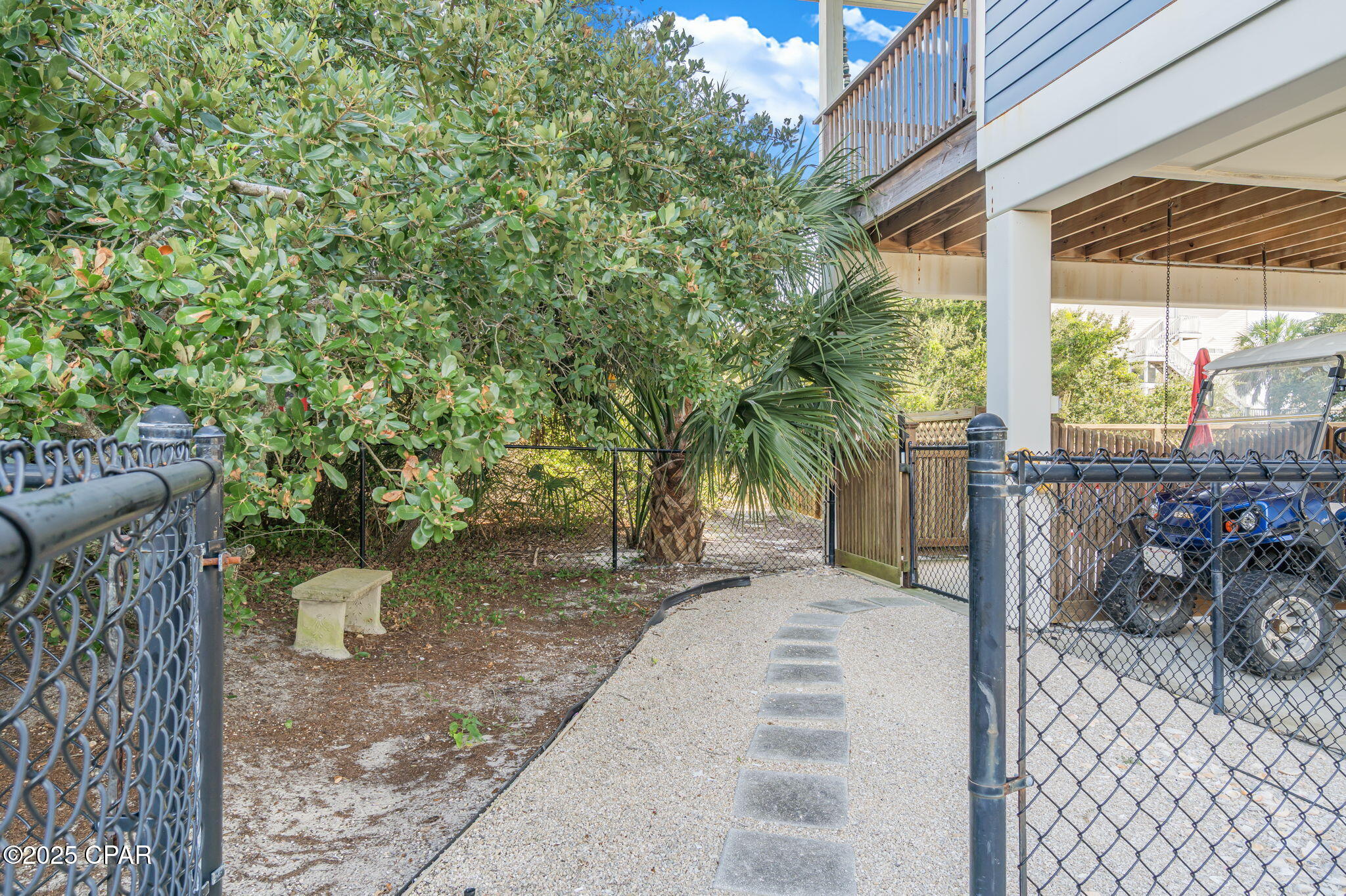 Image 6 For 1024 Gulf Beach Drive