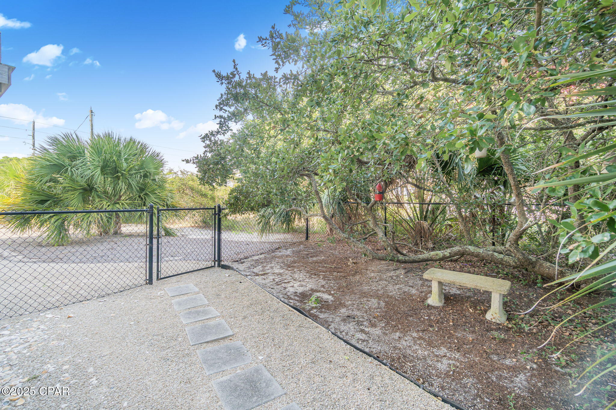 Image 8 For 1024 Gulf Beach Drive