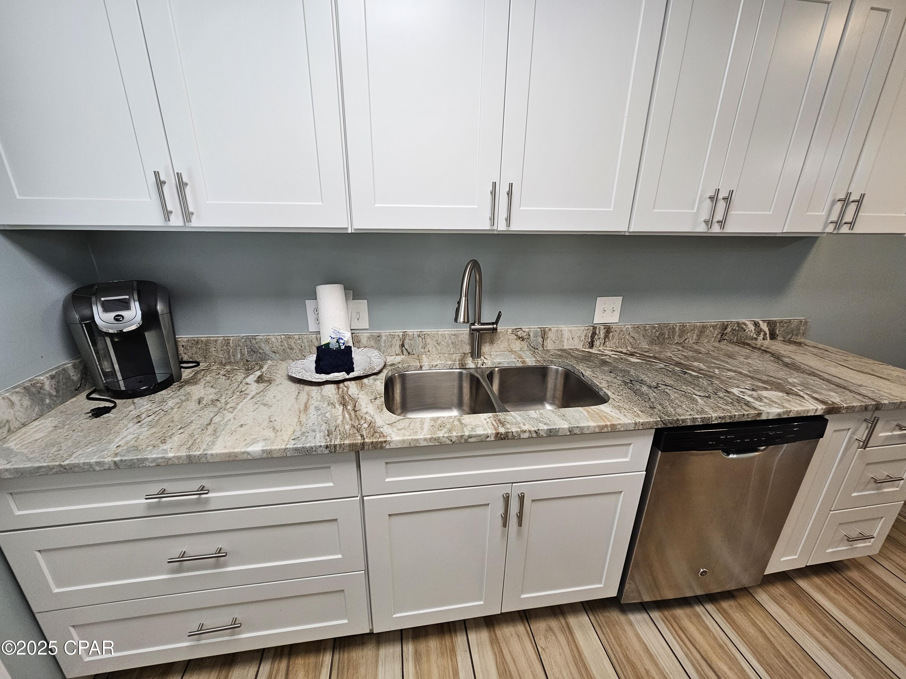 Image 3 For 2807a 11th Street