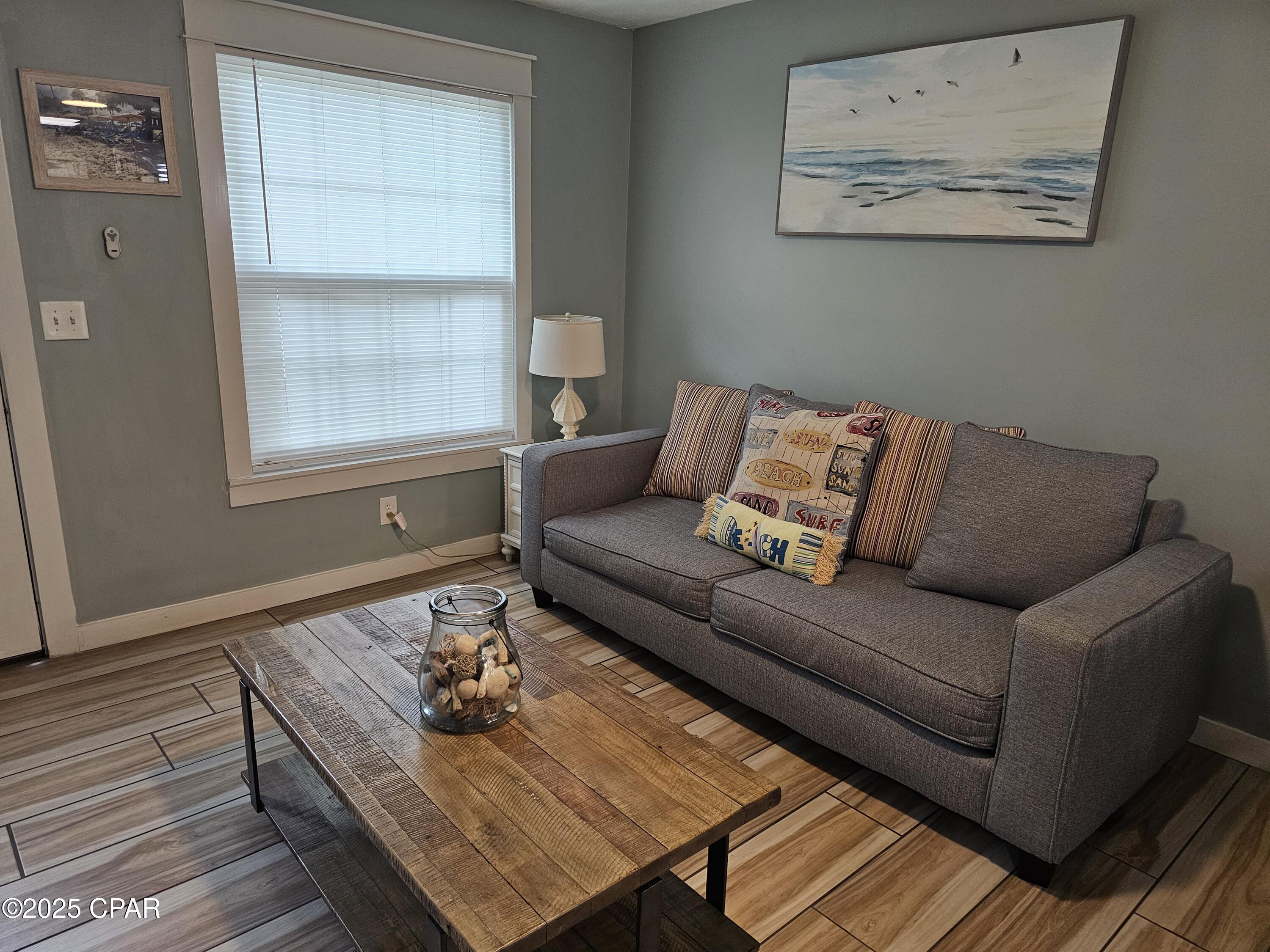 Image 5 For 2807a 11th Street