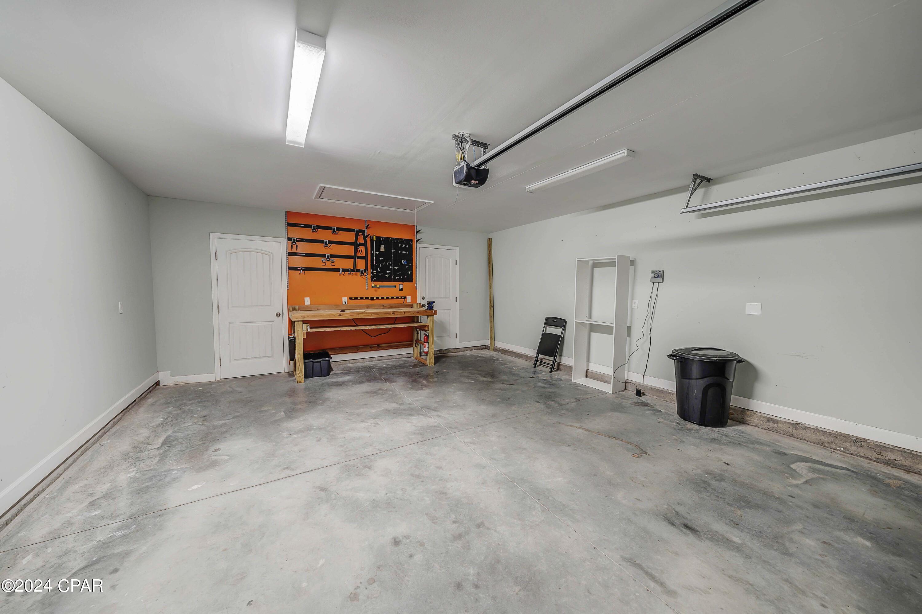 Image 32 For 205 Woodlawn Court