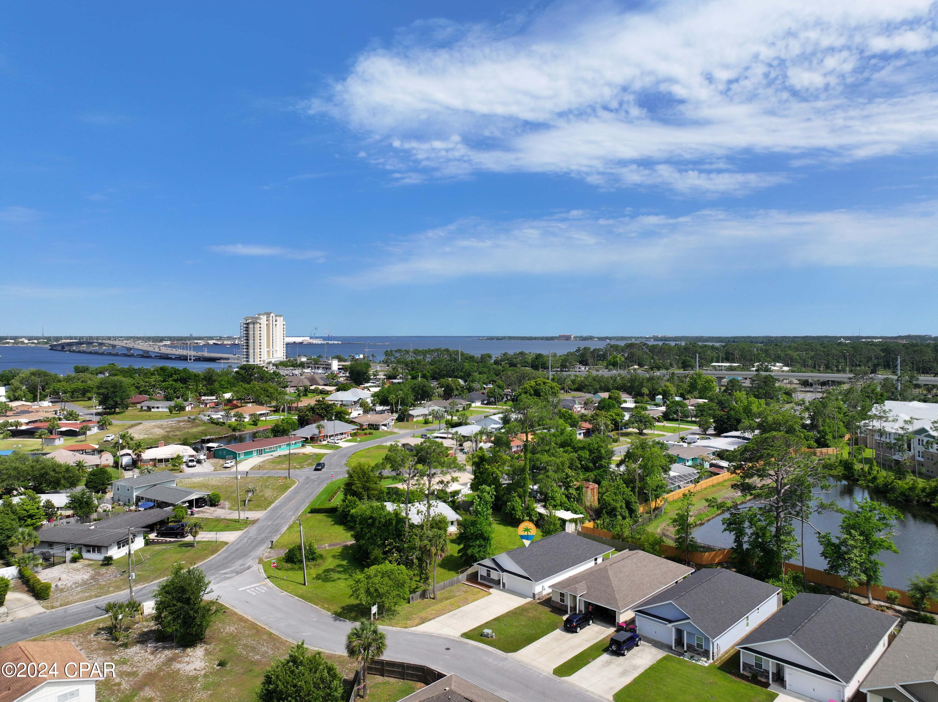 Image 43 For 205 Woodlawn Court