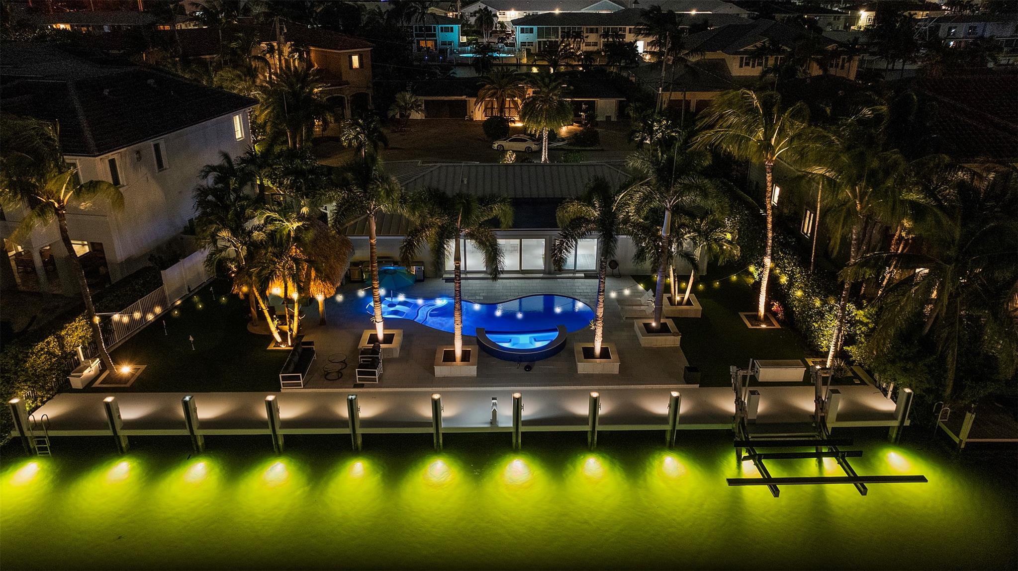 Homes for sale in Lighthouse Point, FL | 2330 Ne 35Th St, Lighthouse Point, FL 33064 | MLS# F10529714