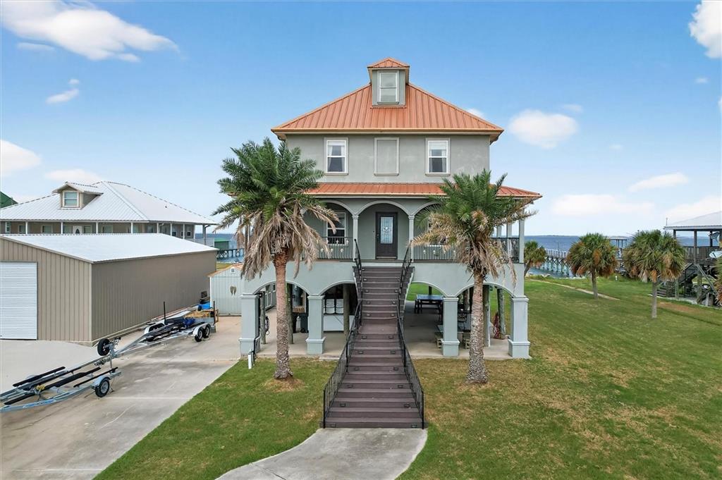 listing main picture