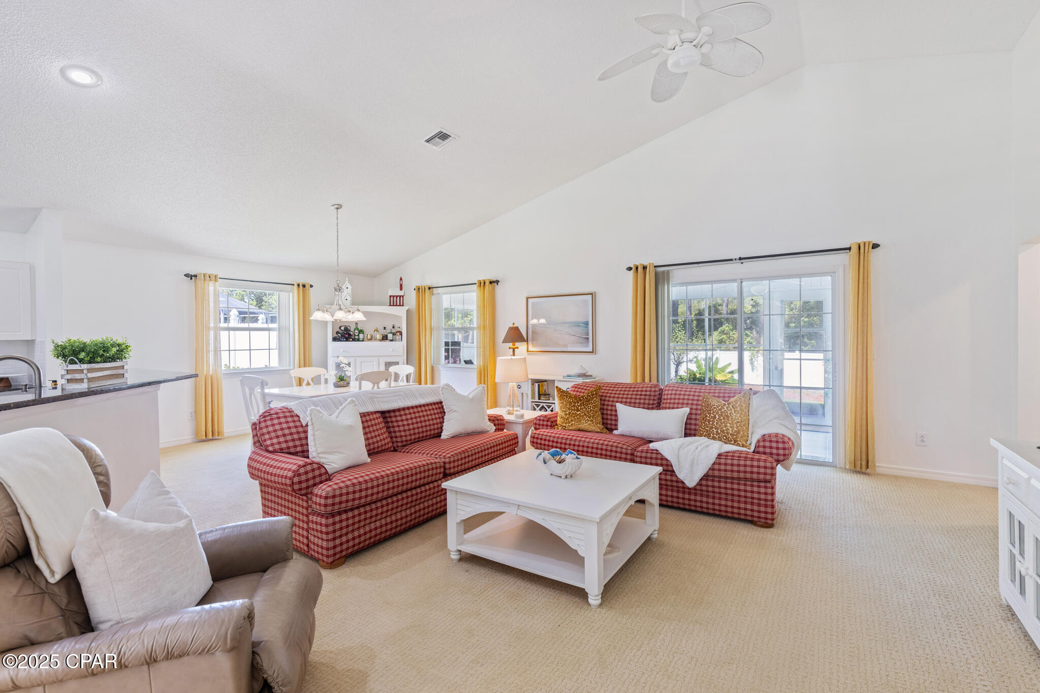 Image 14 For 240 Oxford Avenue