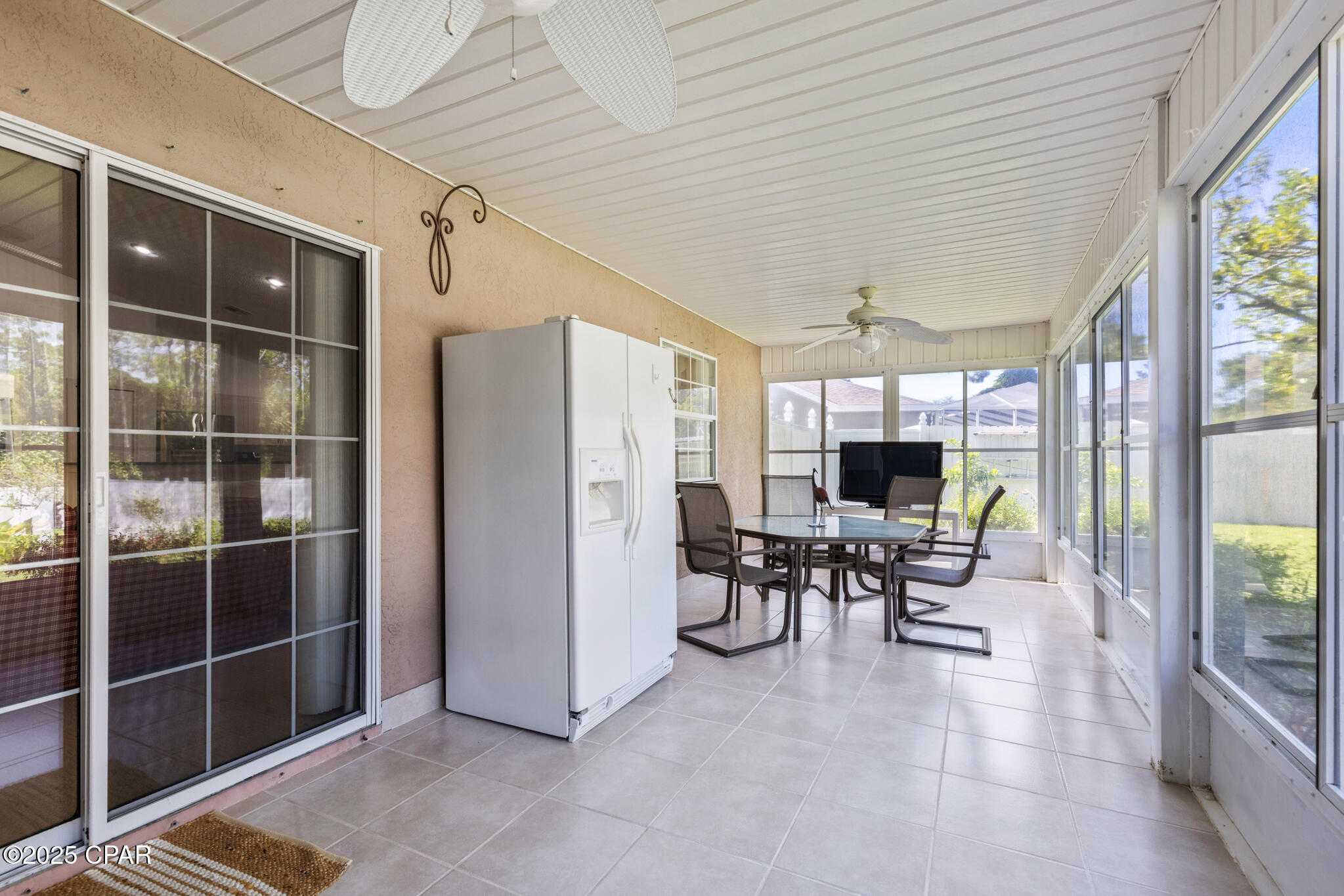 Image 18 For 240 Oxford Avenue