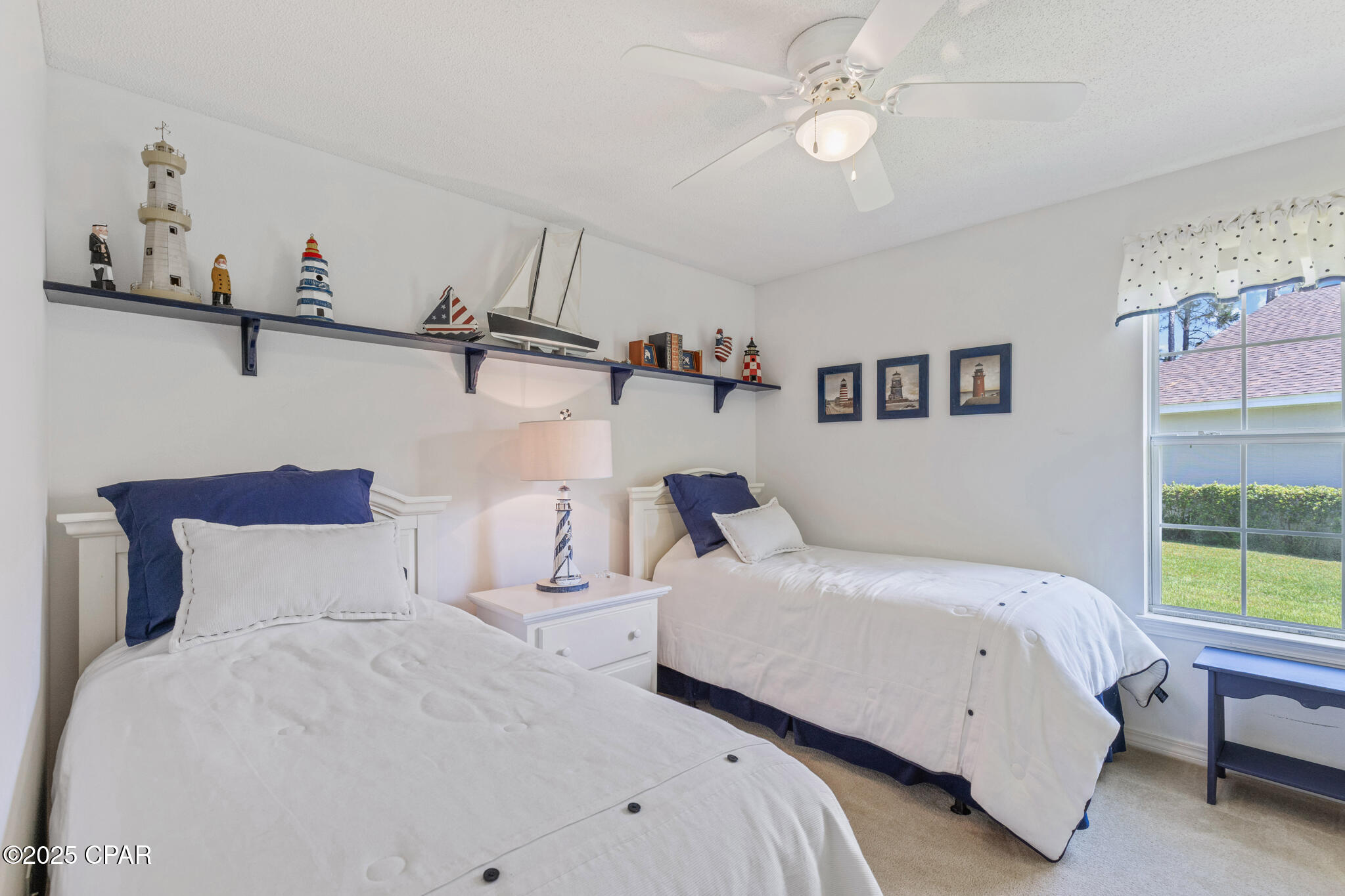 Image 29 For 240 Oxford Avenue