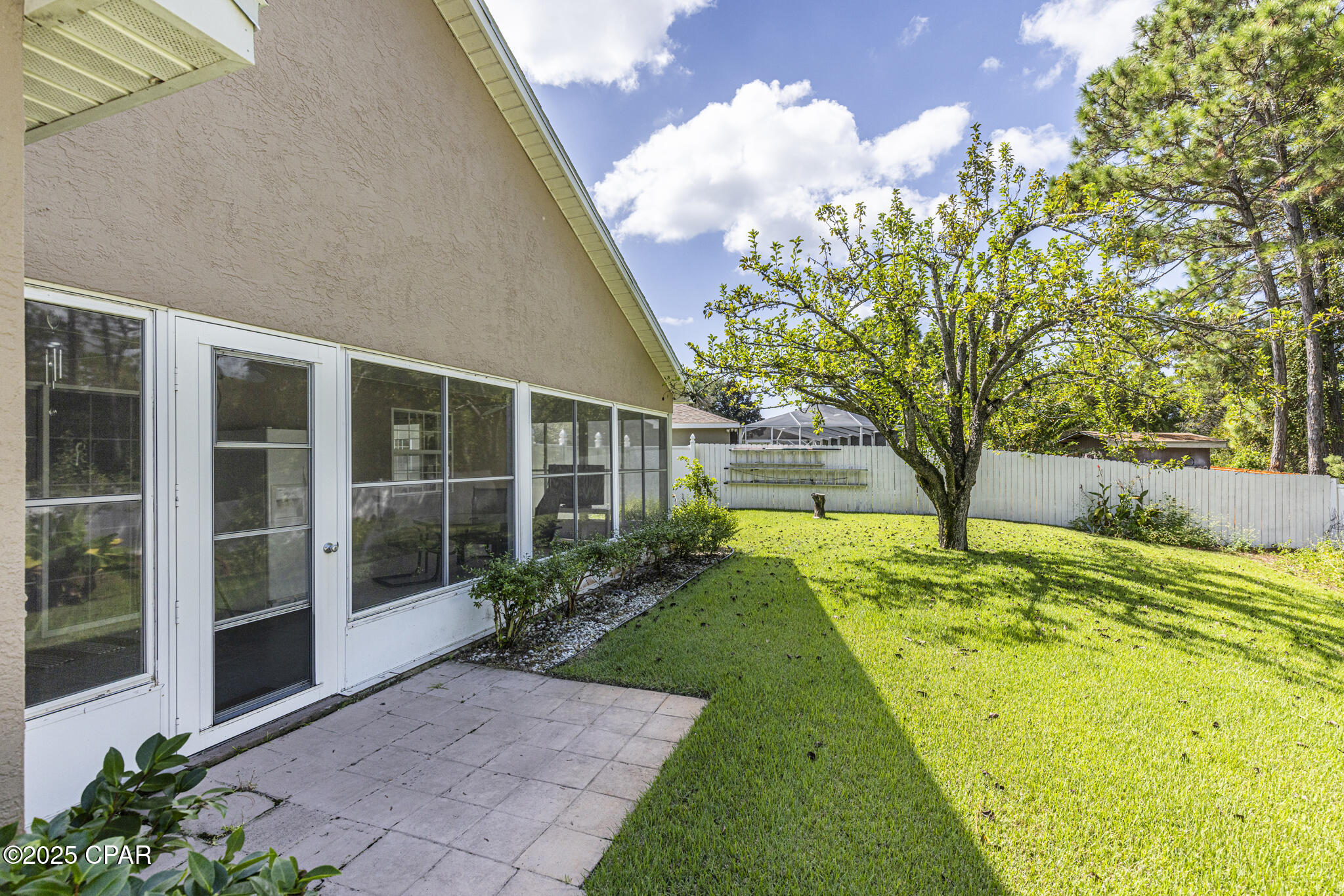 Image 33 For 240 Oxford Avenue