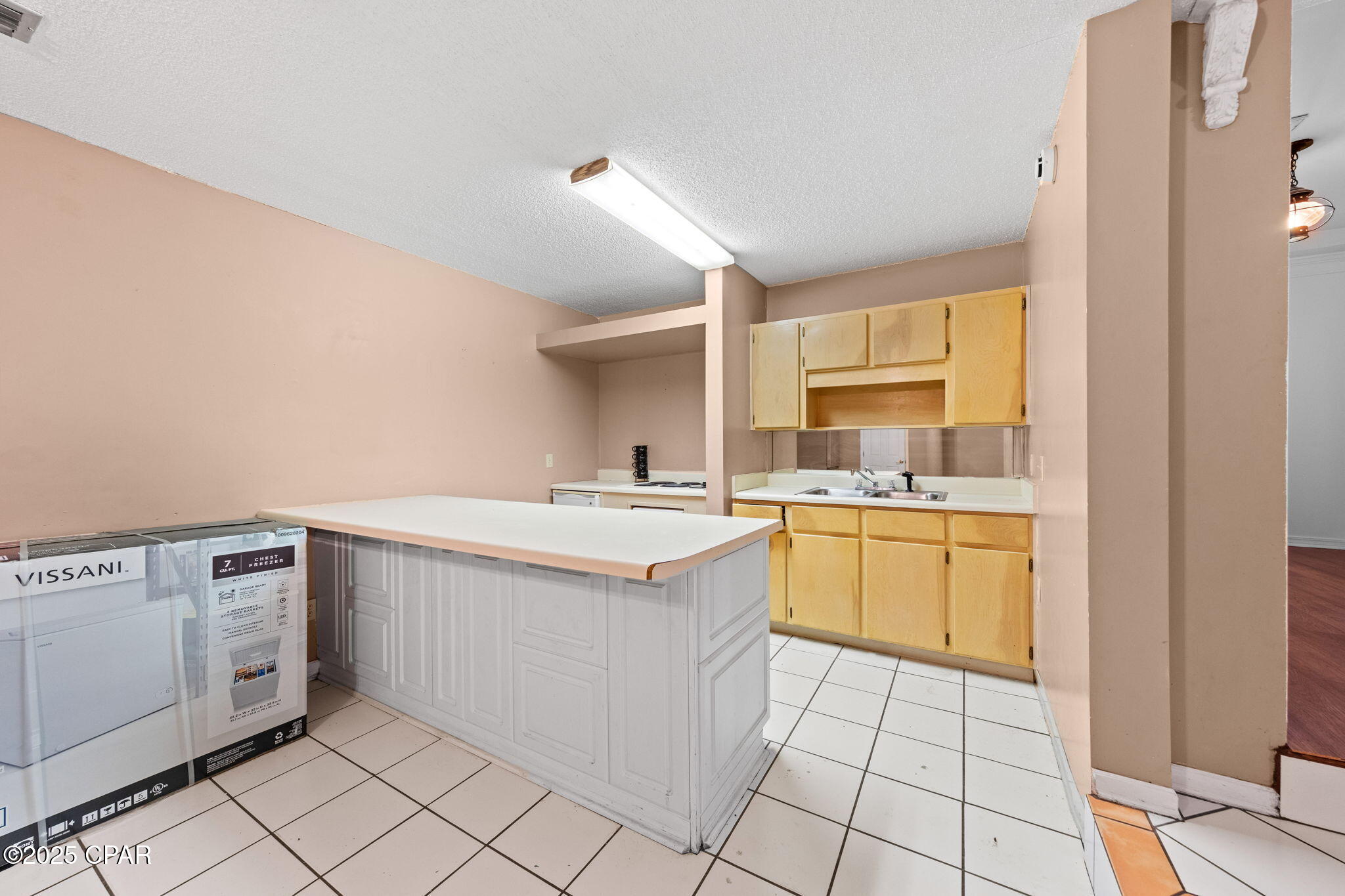 Image 23 For 301 Fairway Boulevard